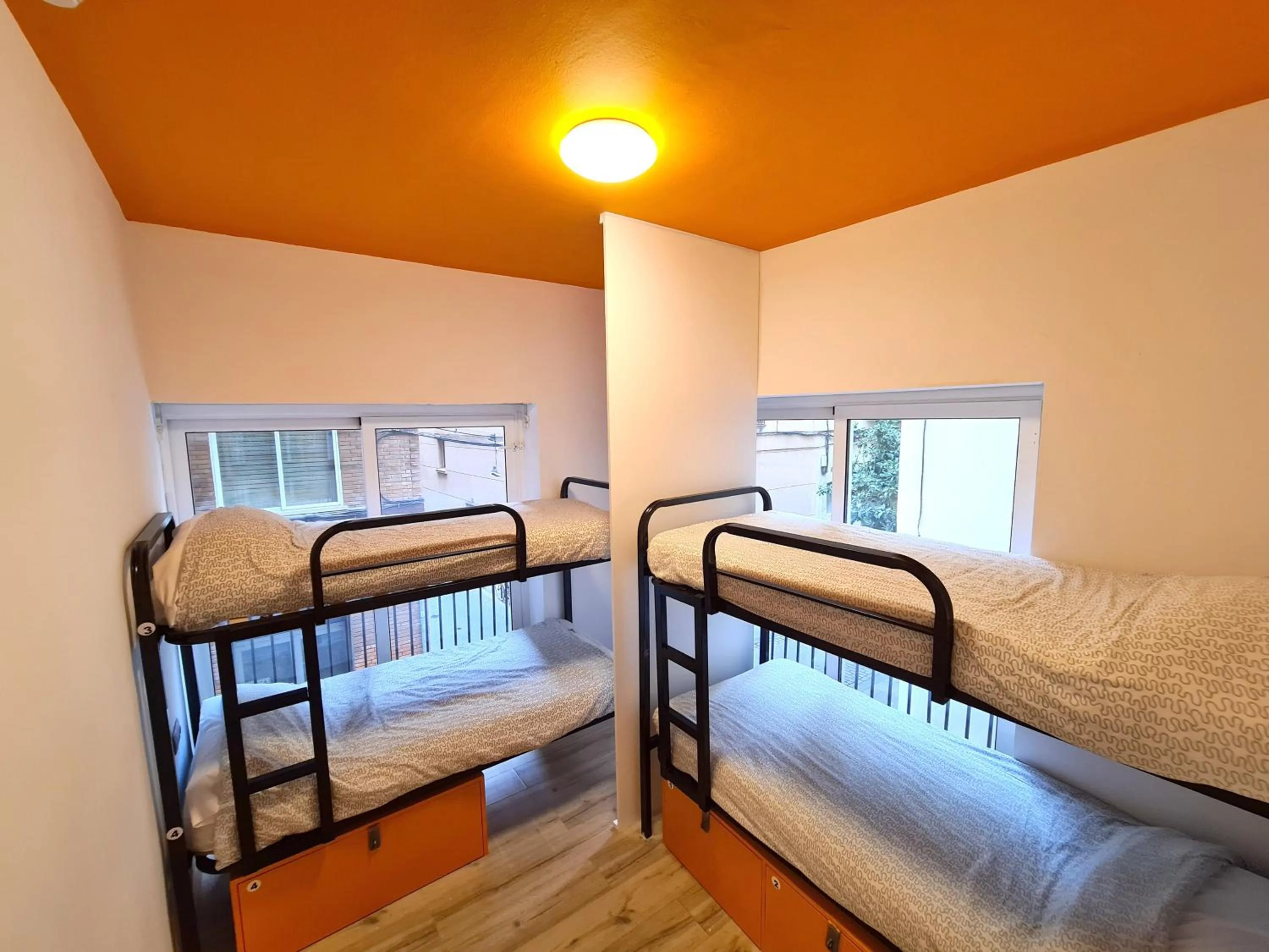 Decorative detail, Bed in Arc House Gracia