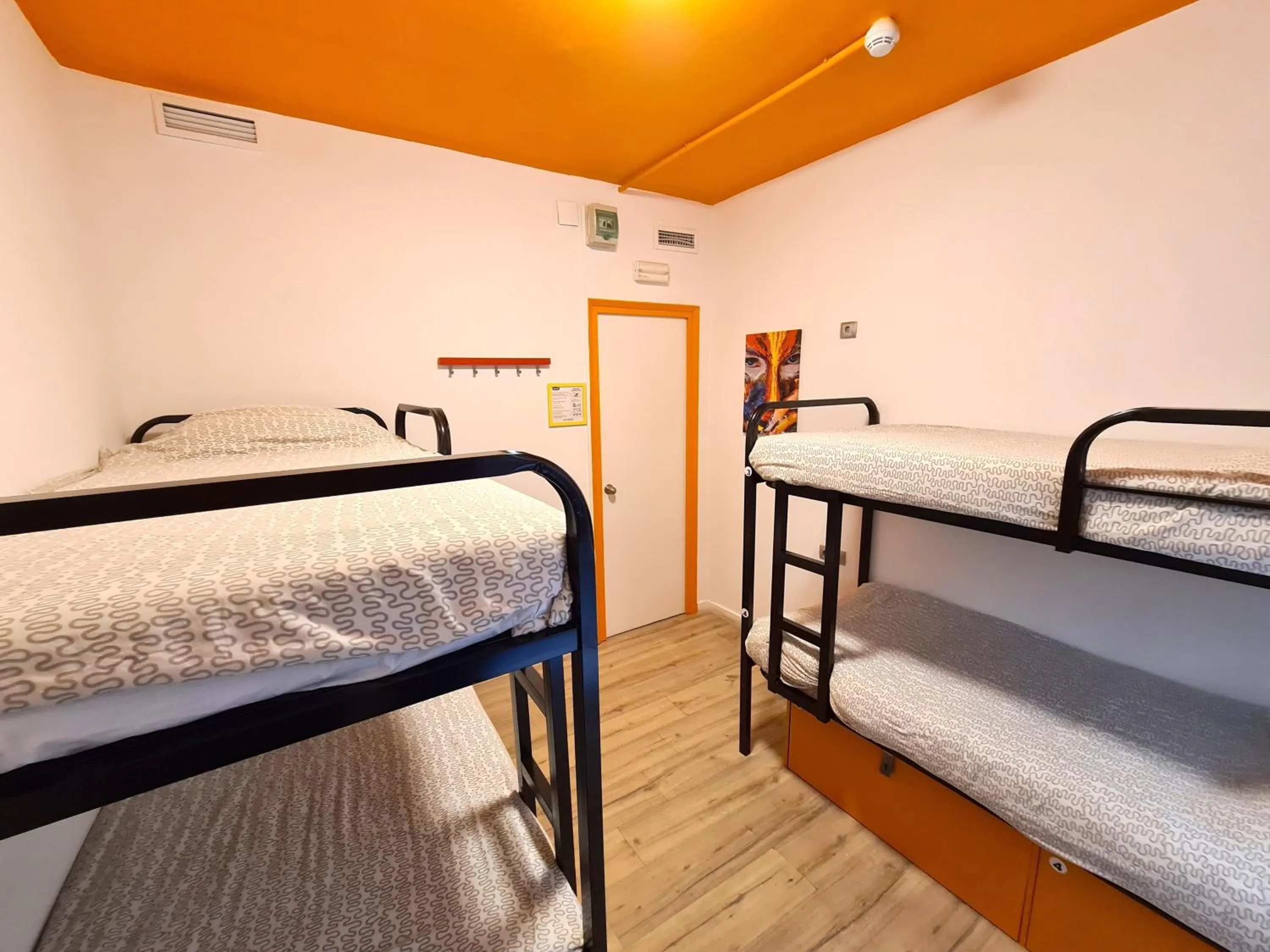 Other, Bed in Arc House Gracia