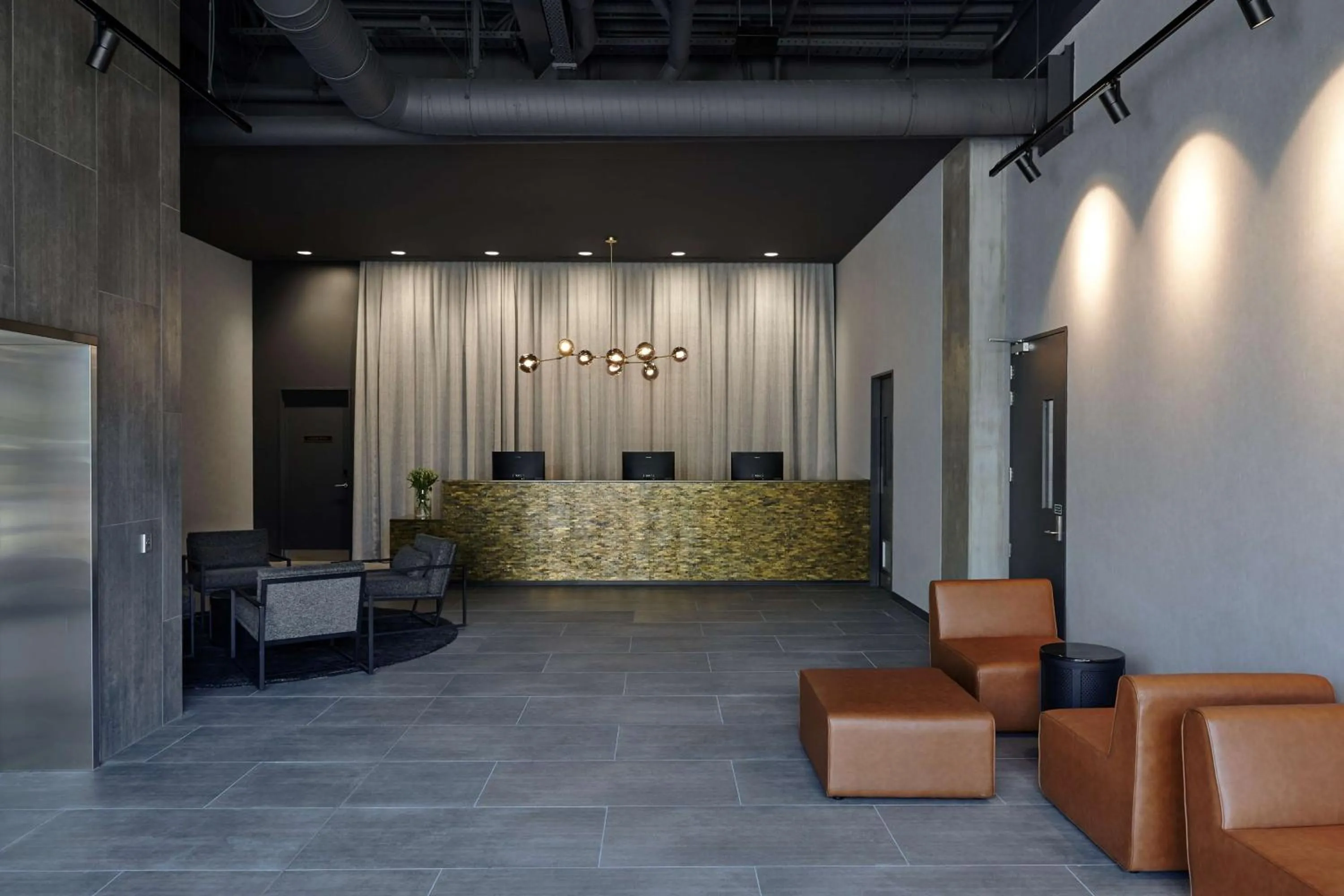 Lobby or reception in Travelodge Hotel Auckland Wynyard Quarter