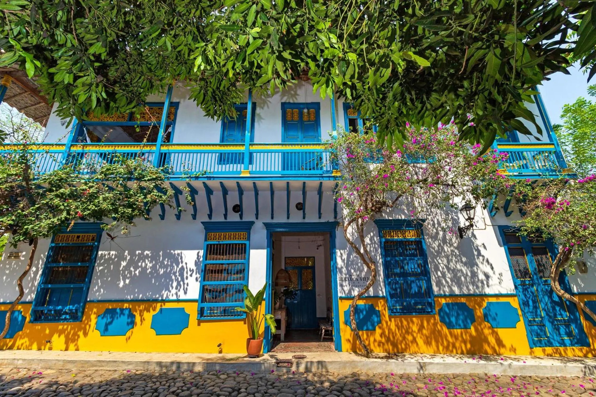 Property building in Hotel Boutique Fundadores en Cauca Viejo