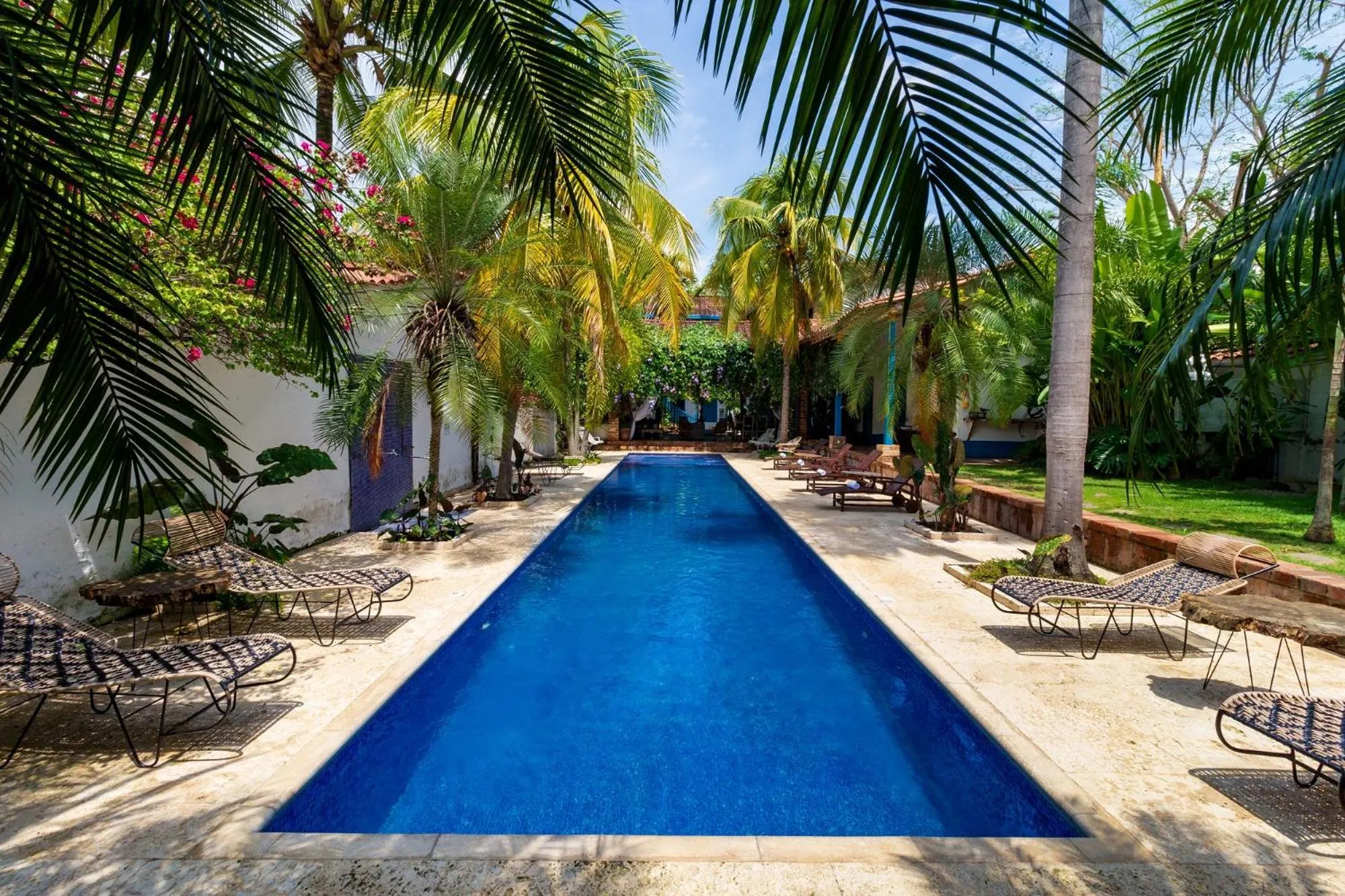 Swimming pool in Hotel Boutique Fundadores en Cauca Viejo