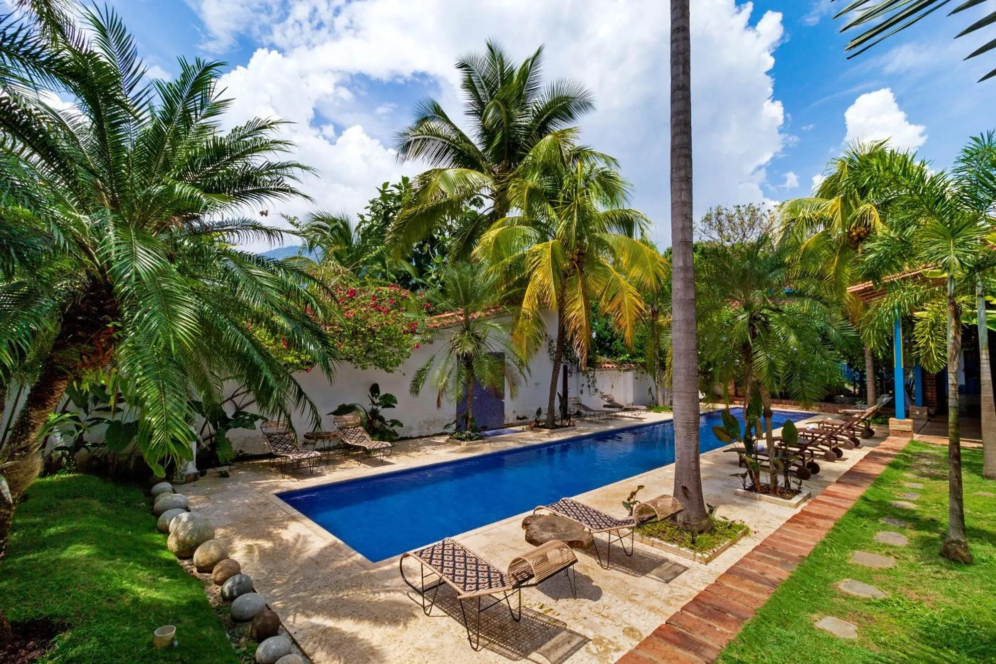 Swimming pool in Hotel Boutique Fundadores en Cauca Viejo