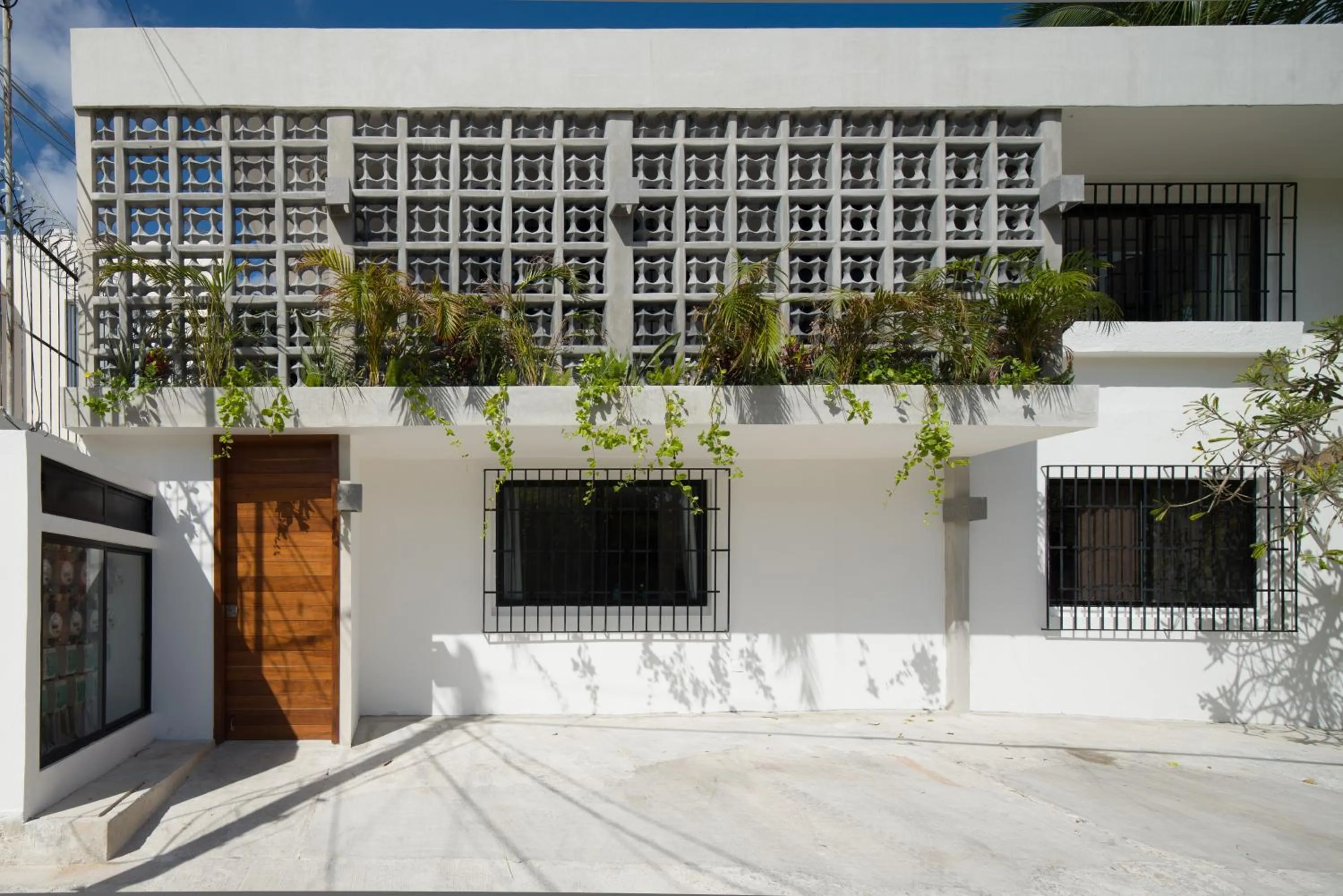 Property building in Art Studios