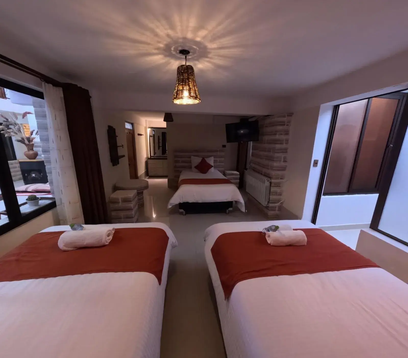 Triple Room with Private Bathroom in Hotel Kachi de Uyuni Triple Room with Private Bathroom in Hotel Kachi de Uyuni