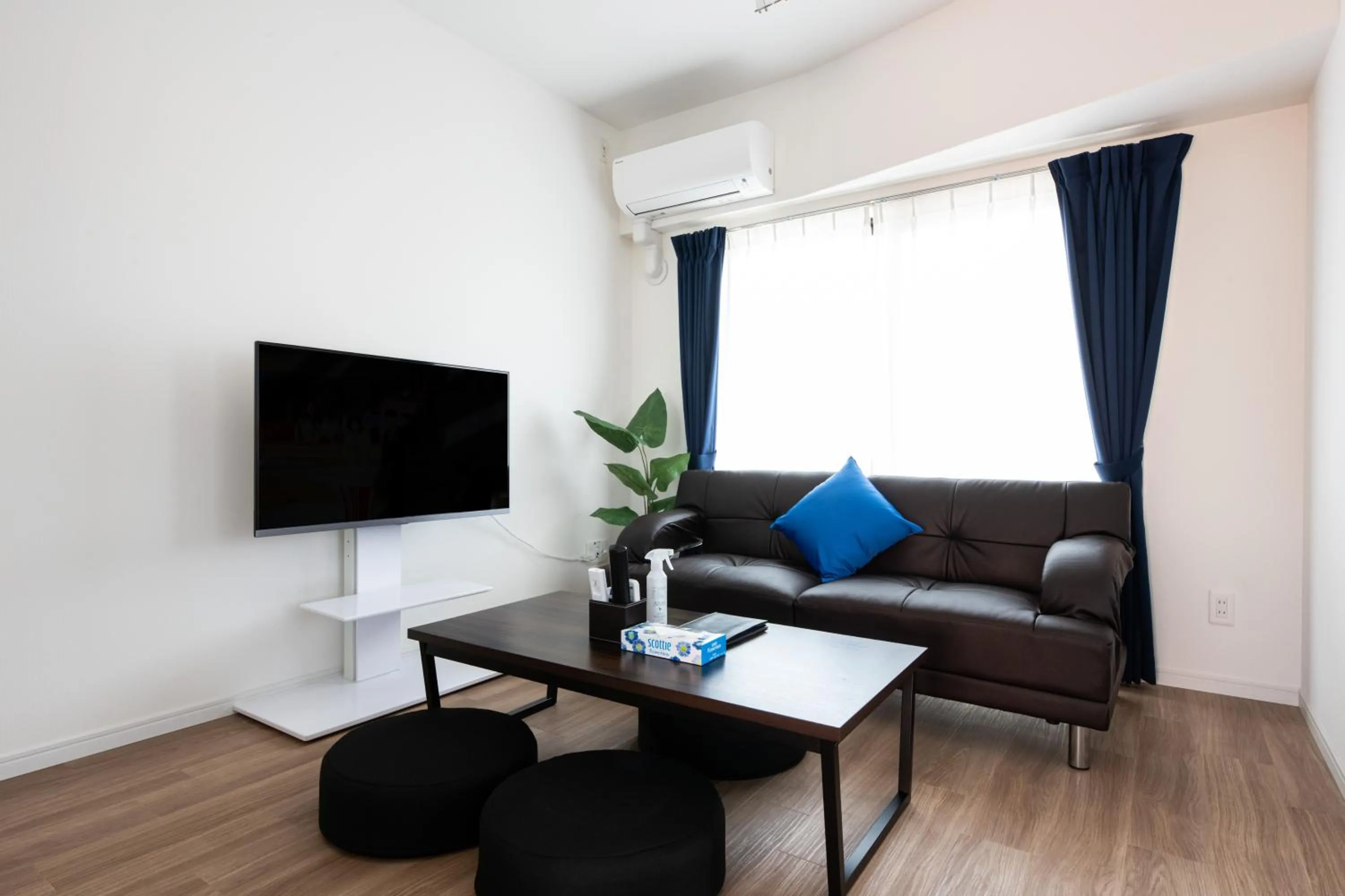 Photo of the whole room in Grand Inn Canalside