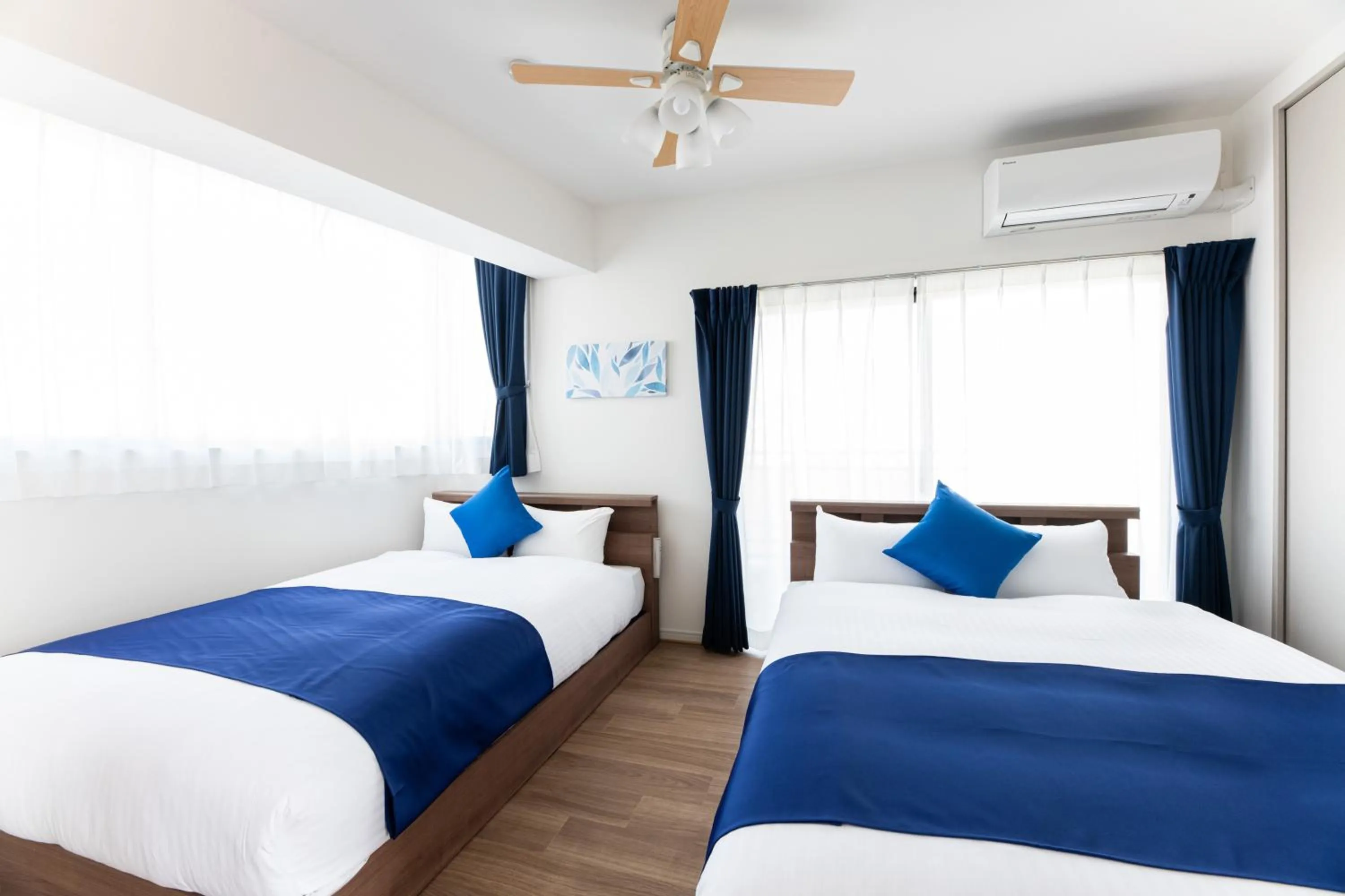 Bed in Grand Inn Canalside