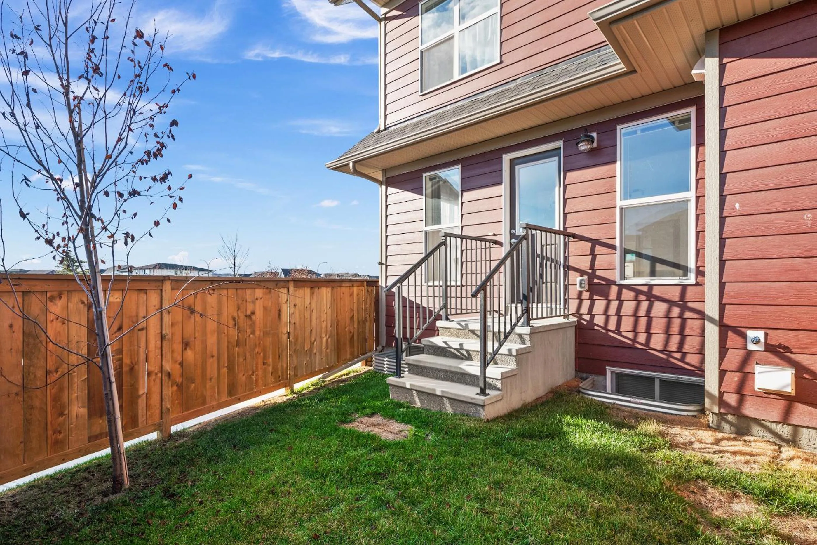 Patio in GLOBALSTAY New Apartments in Cranbrook Free street parking