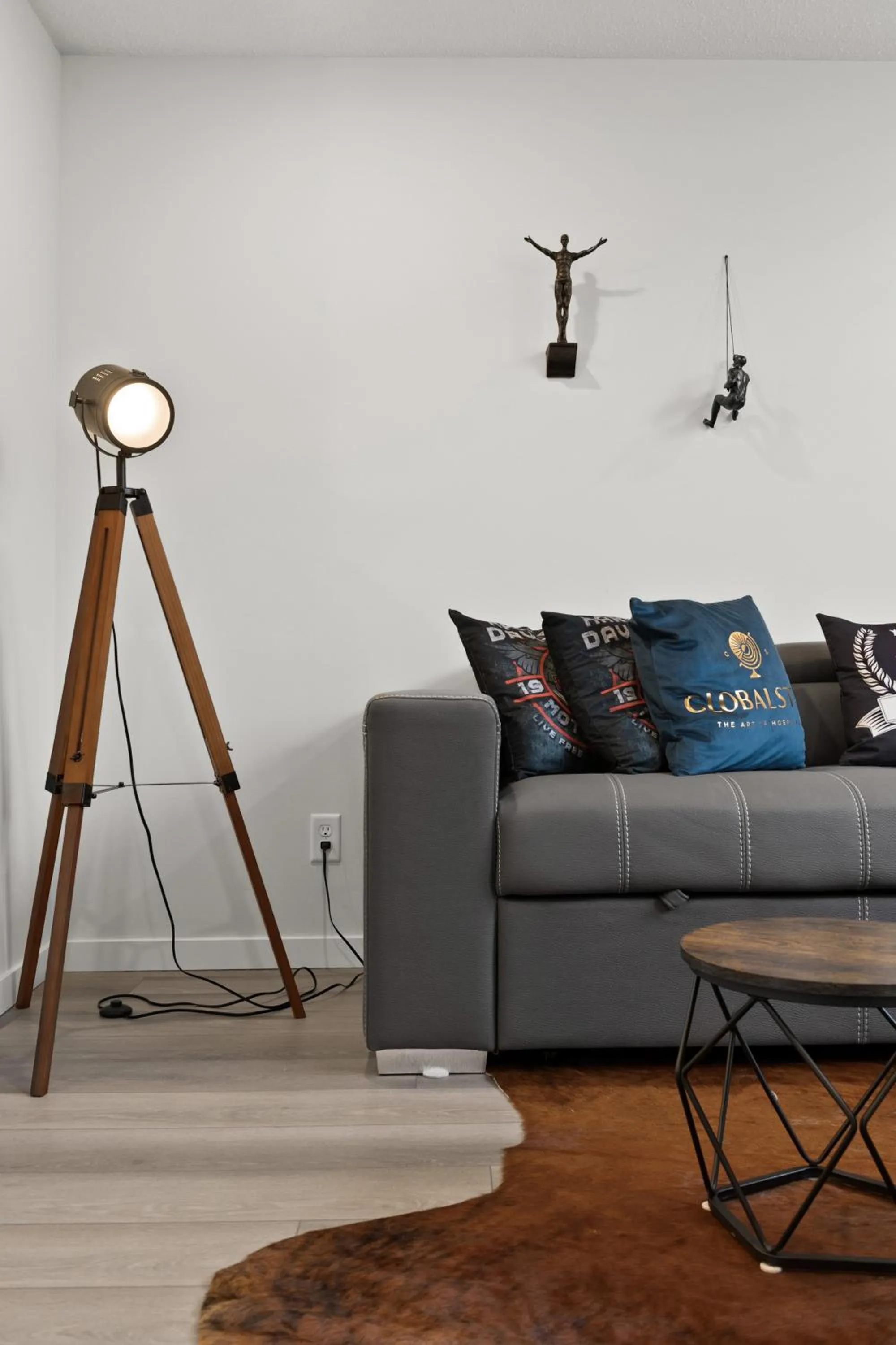 Living room in GLOBALSTAY New Apartments in Cranbrook Free street parking