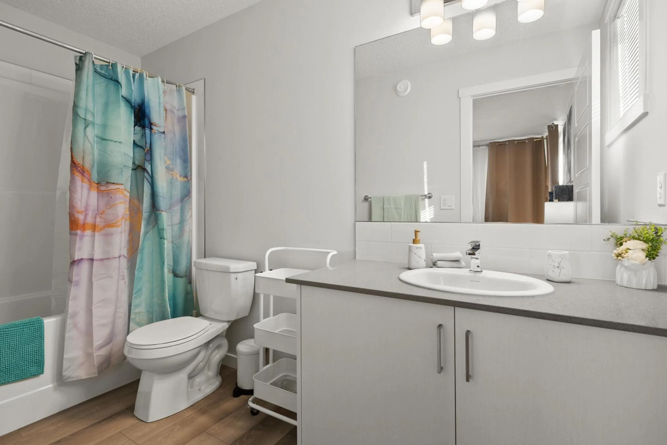 Bathroom in GLOBALSTAY New Apartments in Cranbrook Free street parking