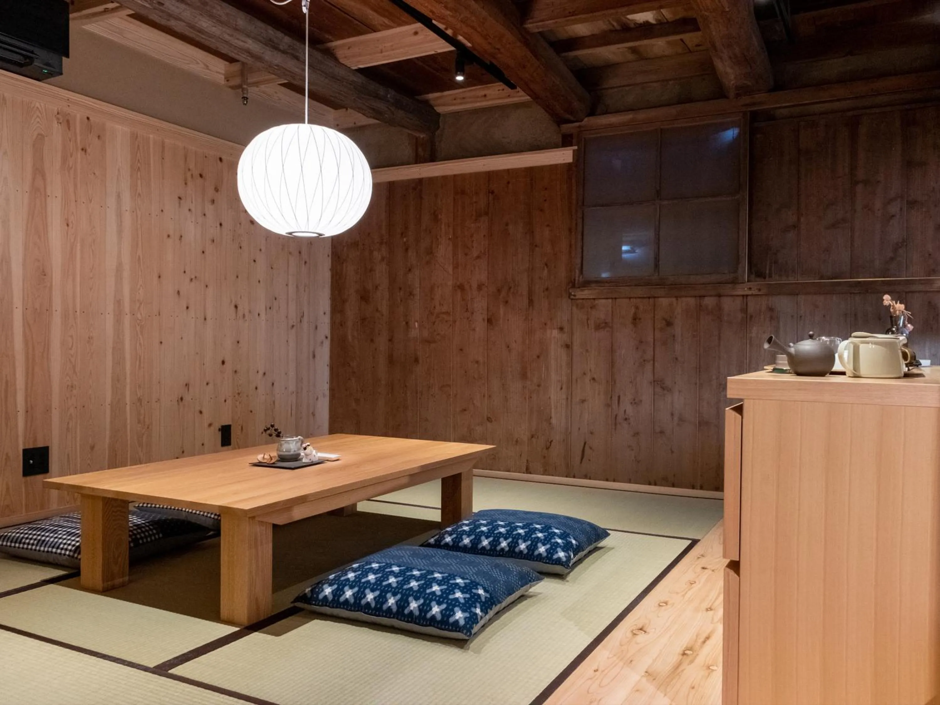 Dining area in NIPPONIA HOTEL Yamefukushima Merchant Town
