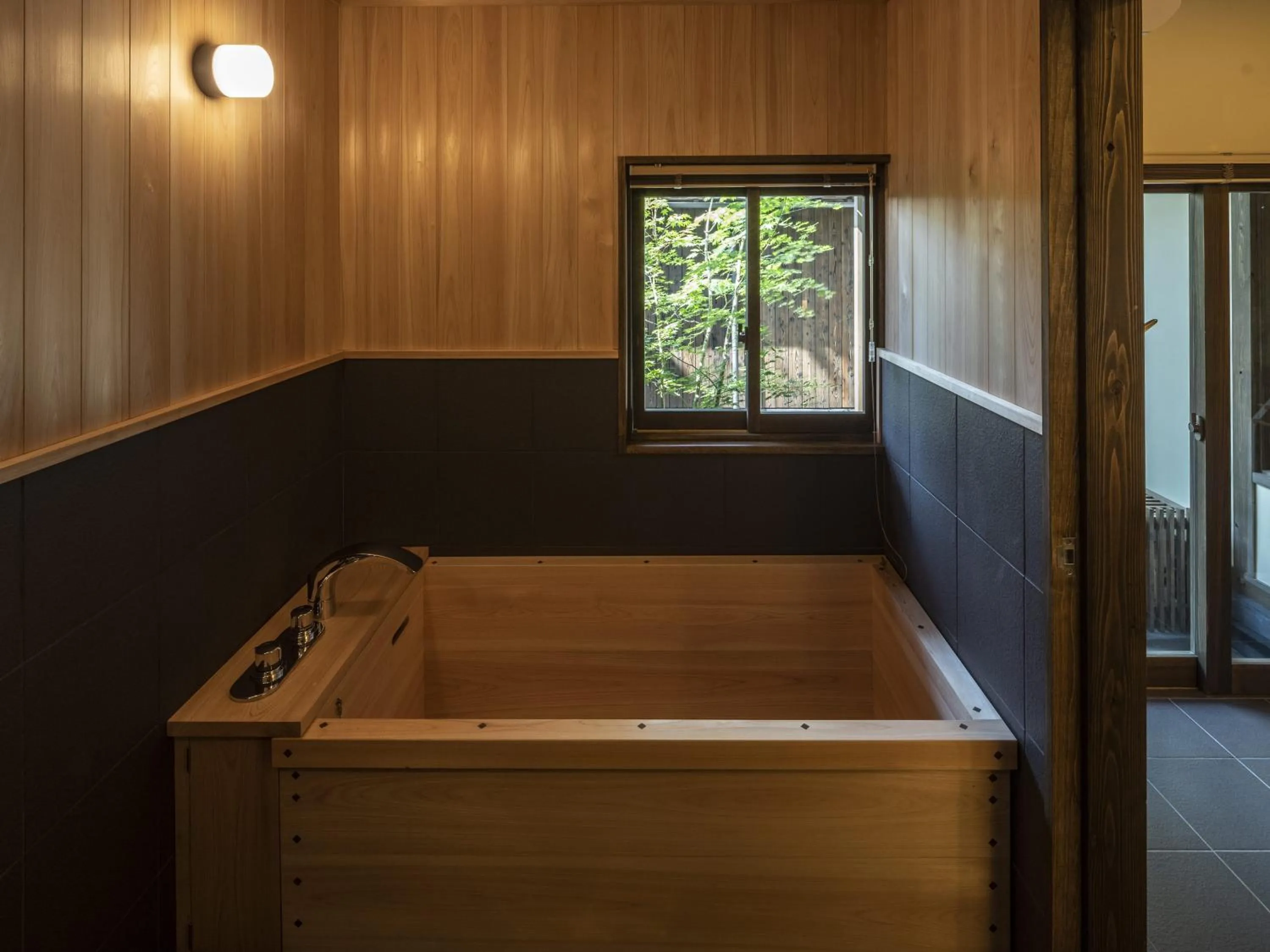 Bath in NIPPONIA HOTEL Ozu Castle Town