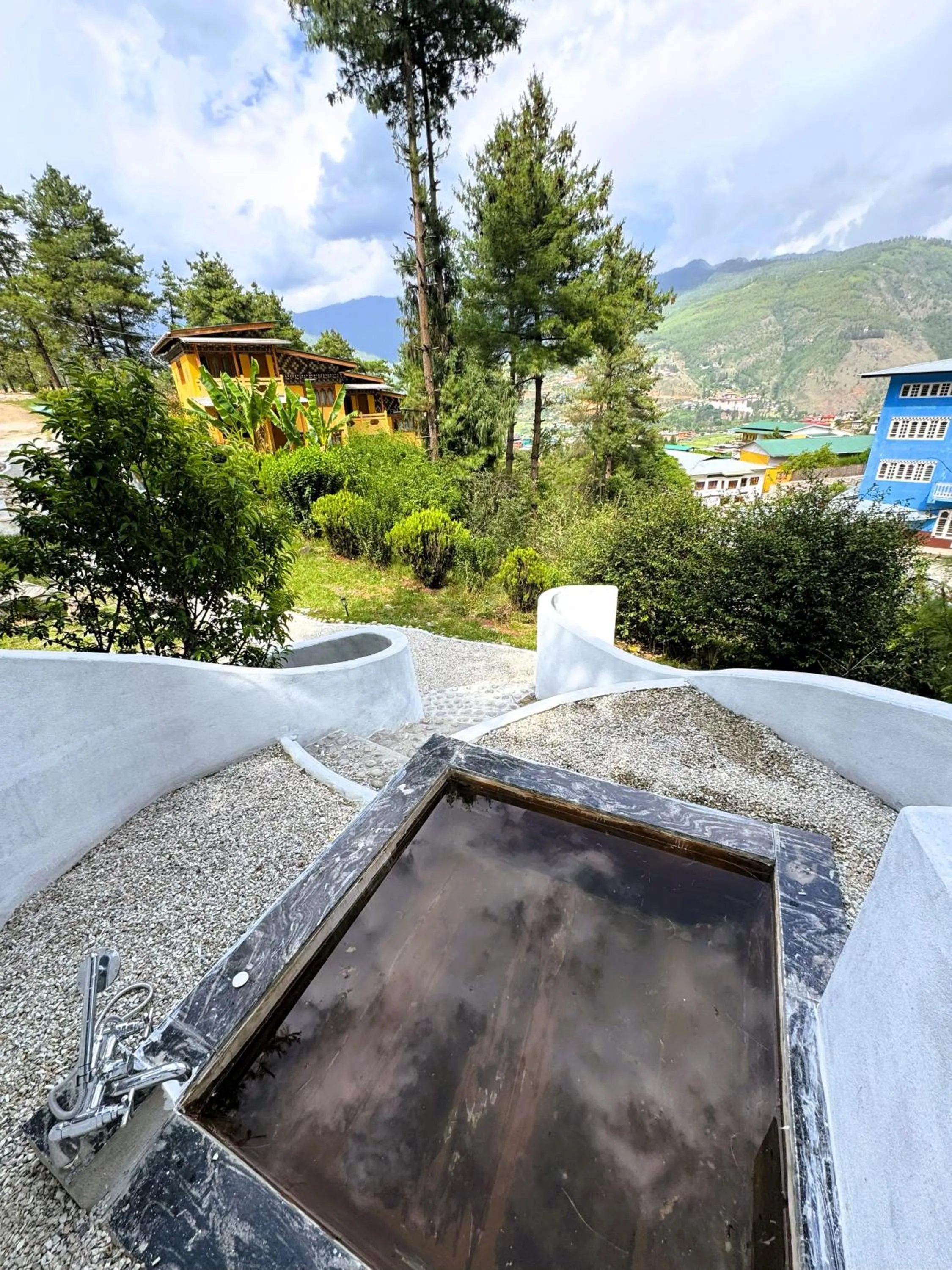 Hot Tub in Dzi Pema