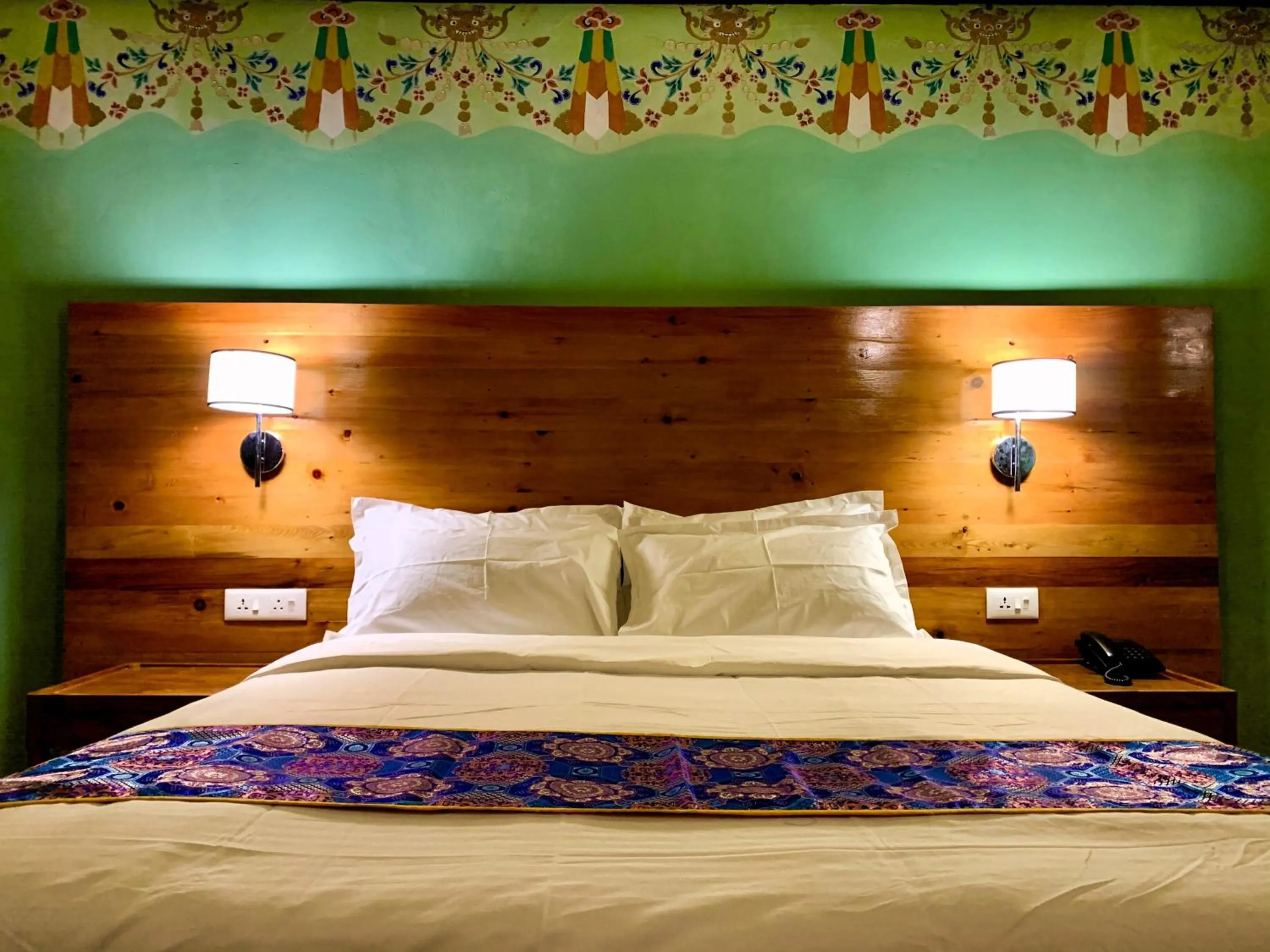 Bed in Dzi Pema