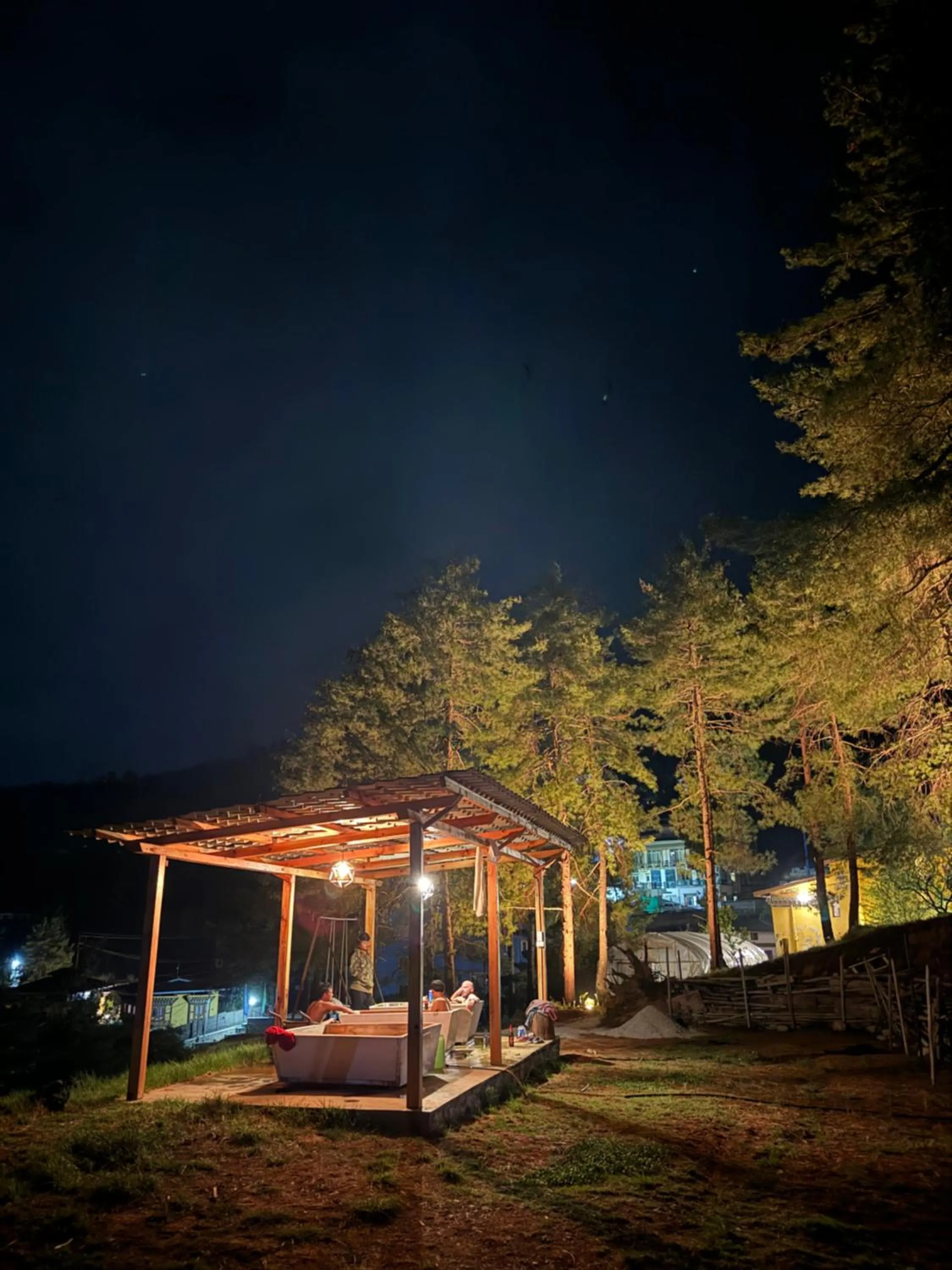 Open Air Bath in Dzi Pema