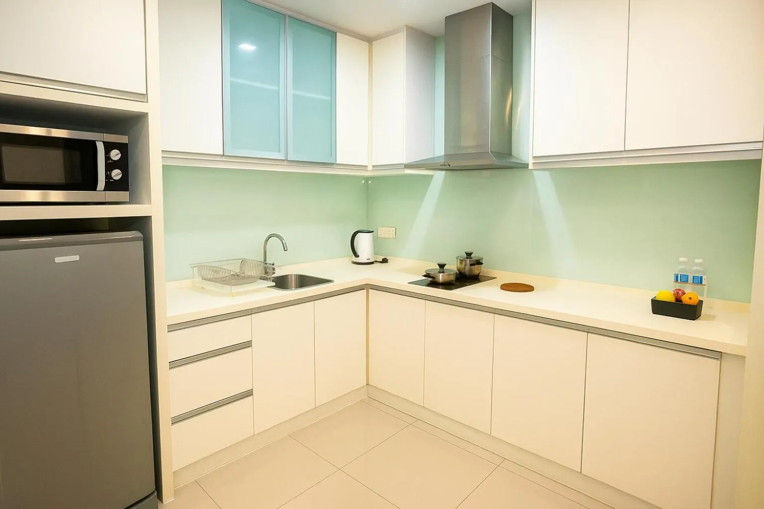 Kitchen or kitchenette in Cormar Suites Kuala Lumpur