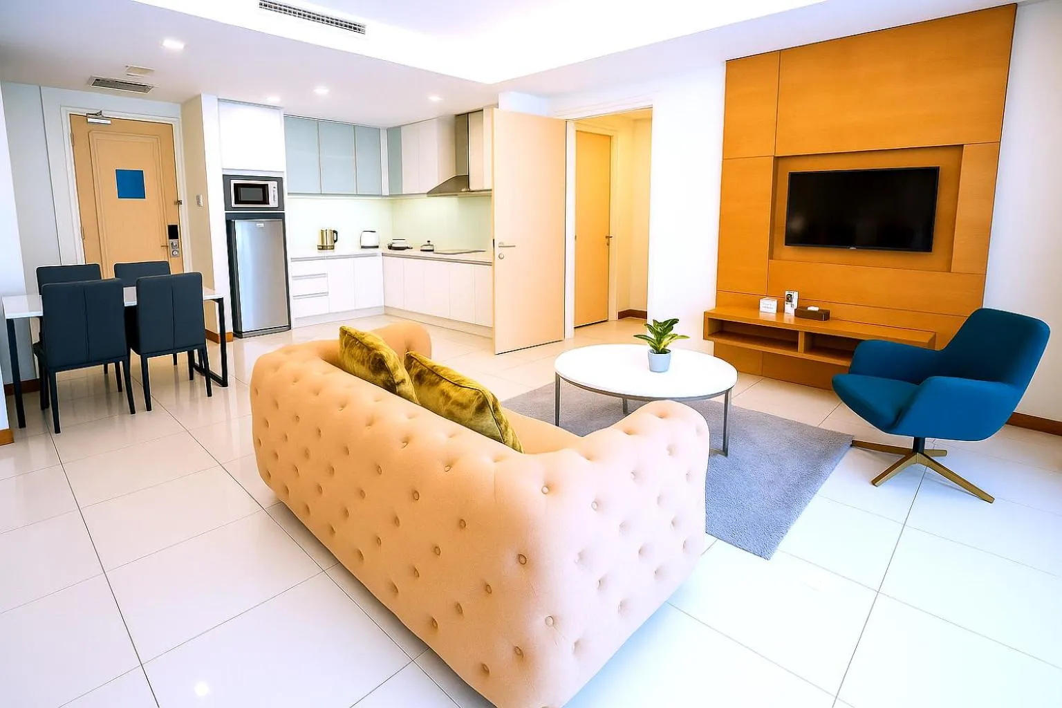 Kitchen or kitchenette in Cormar Suites Kuala Lumpur