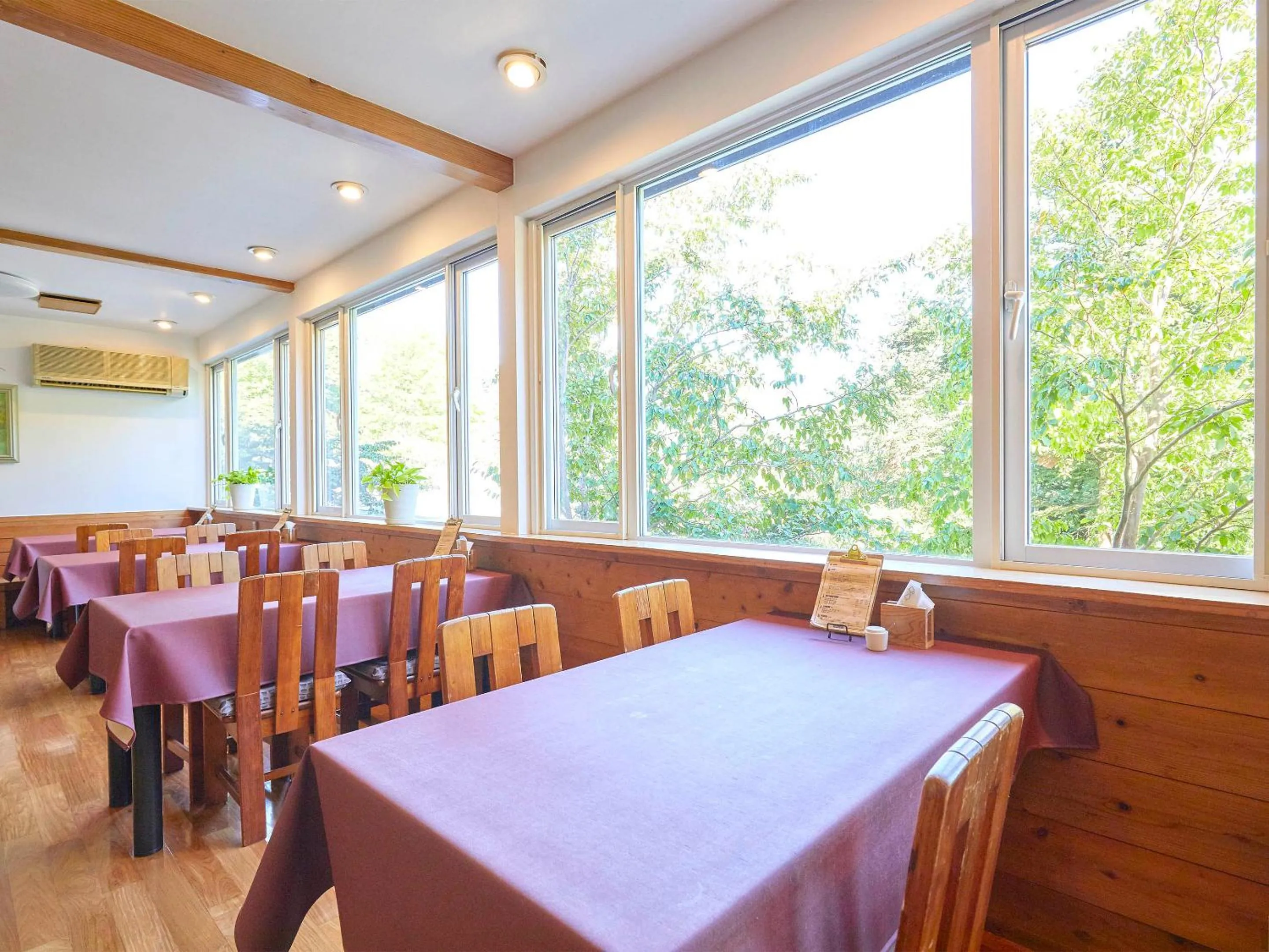 Restaurant/places to eat in Pension Asanebou