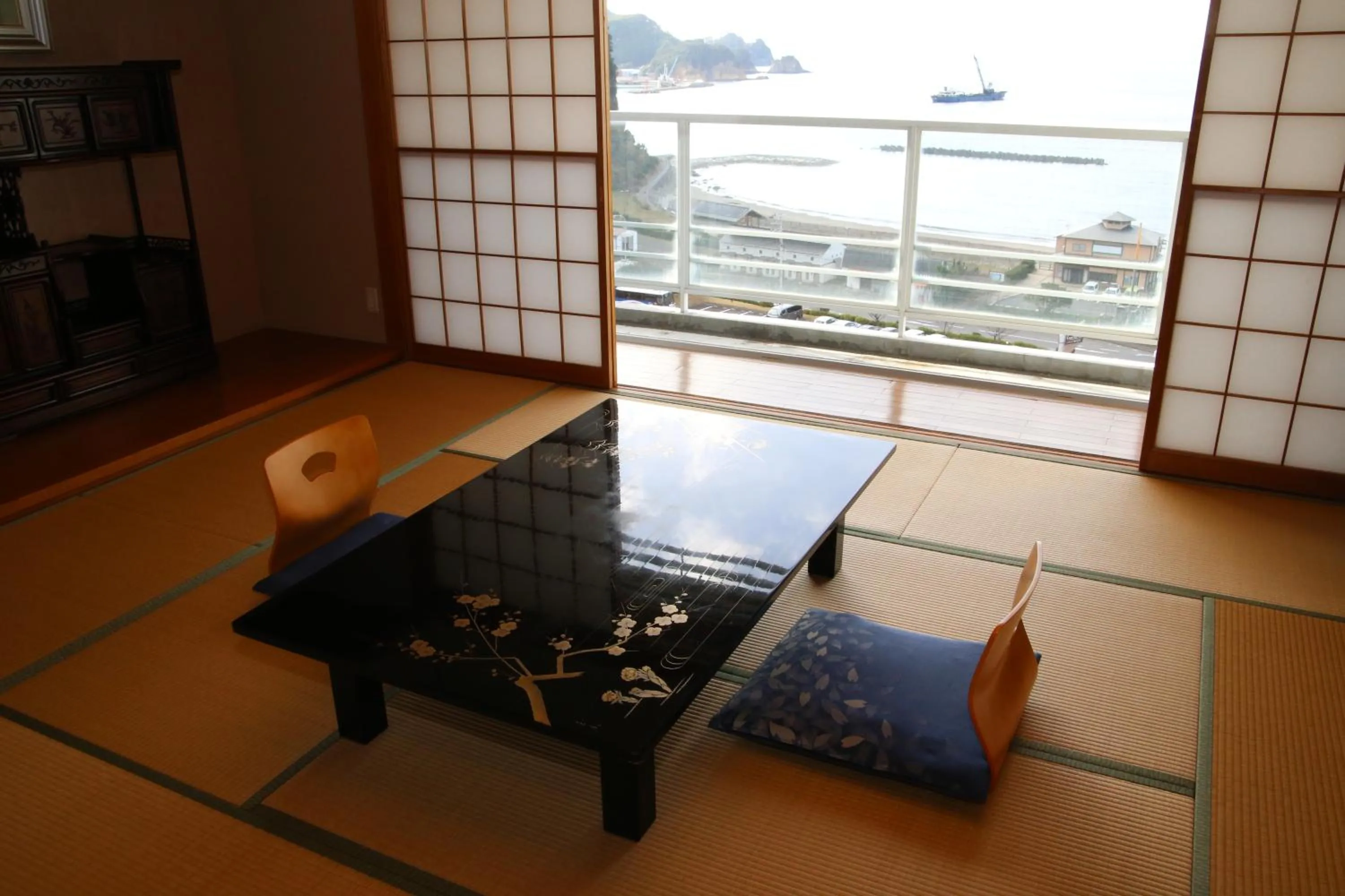 Nishiizu Crystal View Hotel
