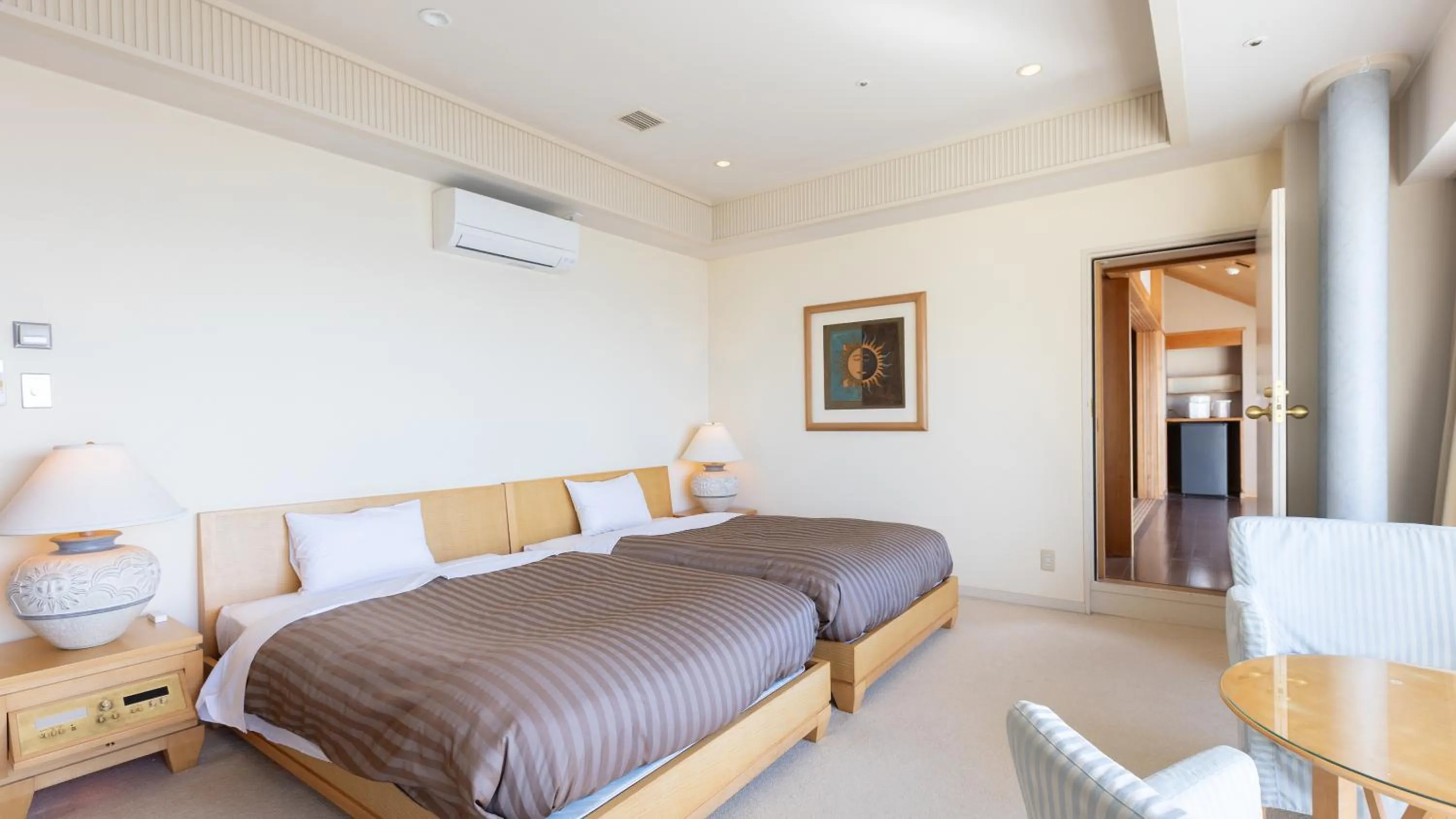 Bed in Nishiizu Crystal View Hotel