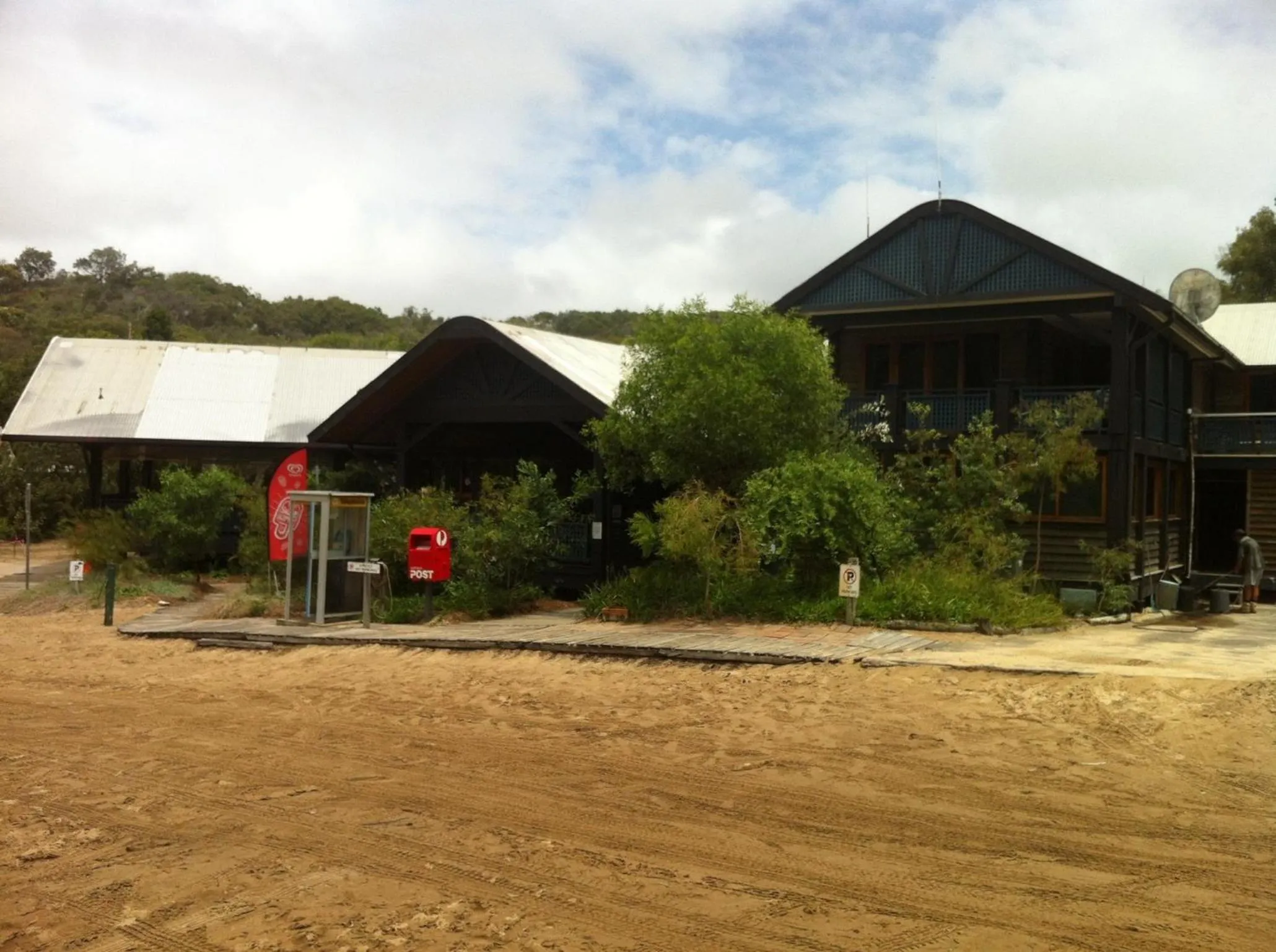 Facade/entrance in Fraser Island Retreat