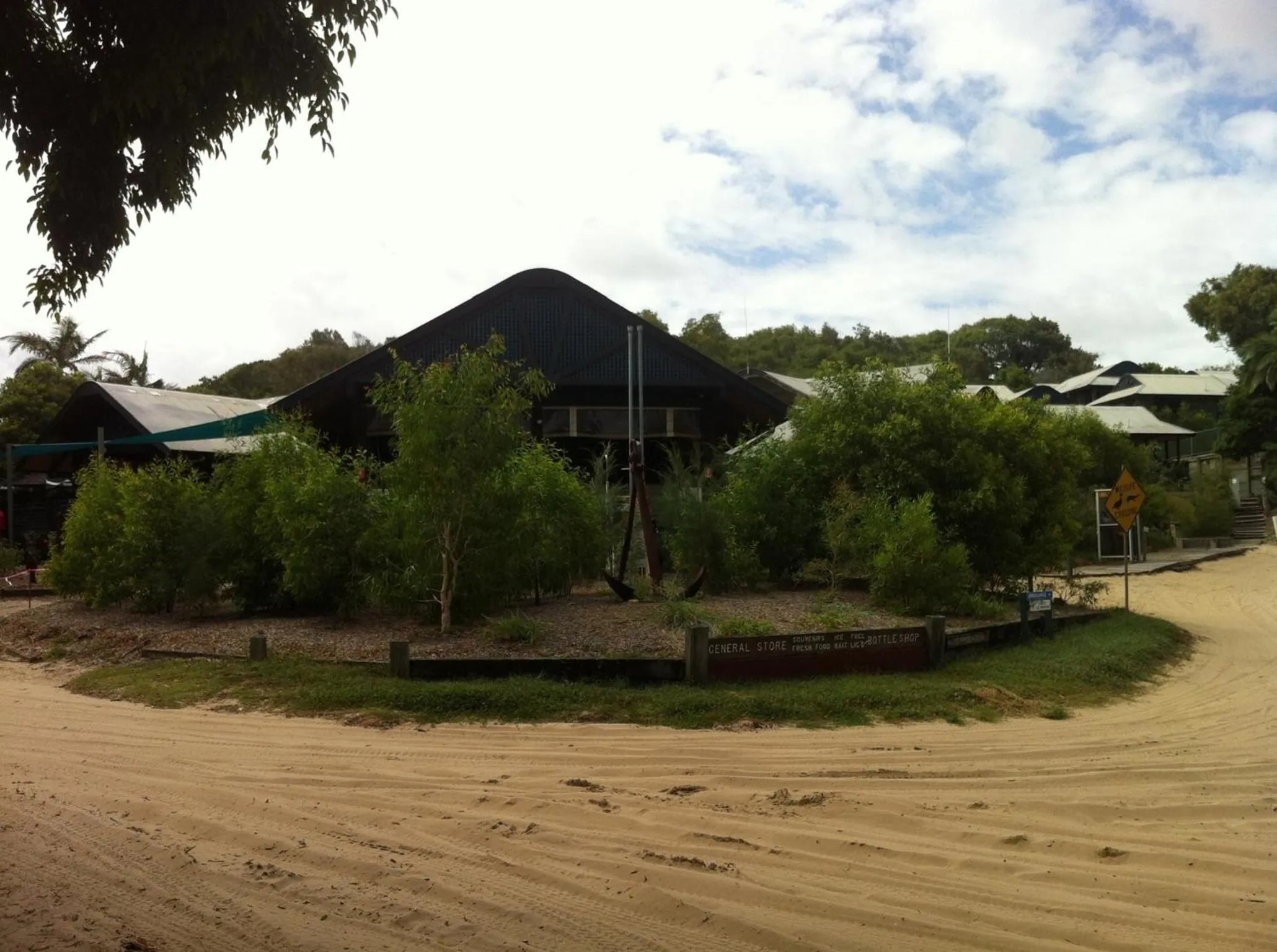 Facade/entrance in Fraser Island Retreat