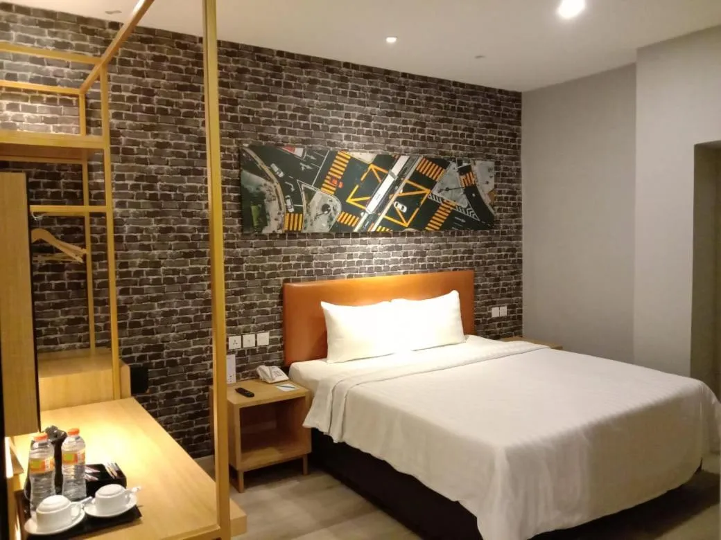 Bed in Le Polonia Hotel & Convention Medan