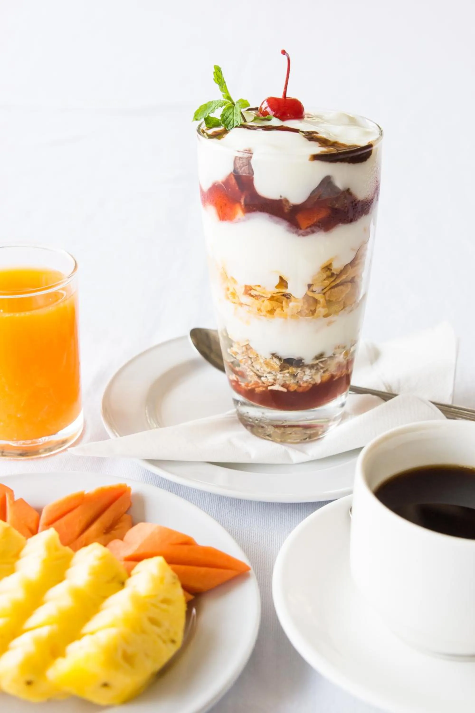 Restaurant/places to eat in The Natural Garden Resort