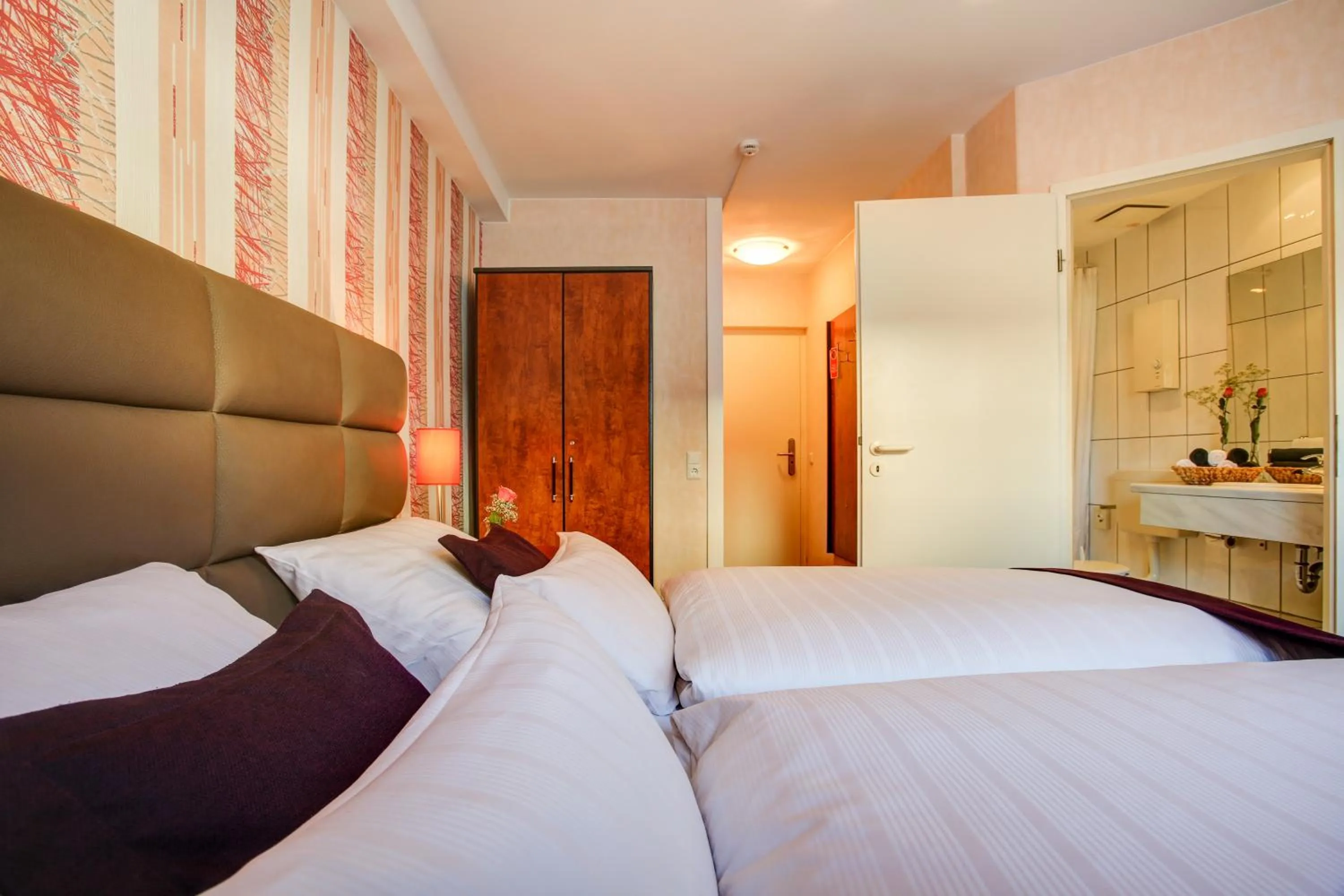 Bed in Rhein Neckar Hotel