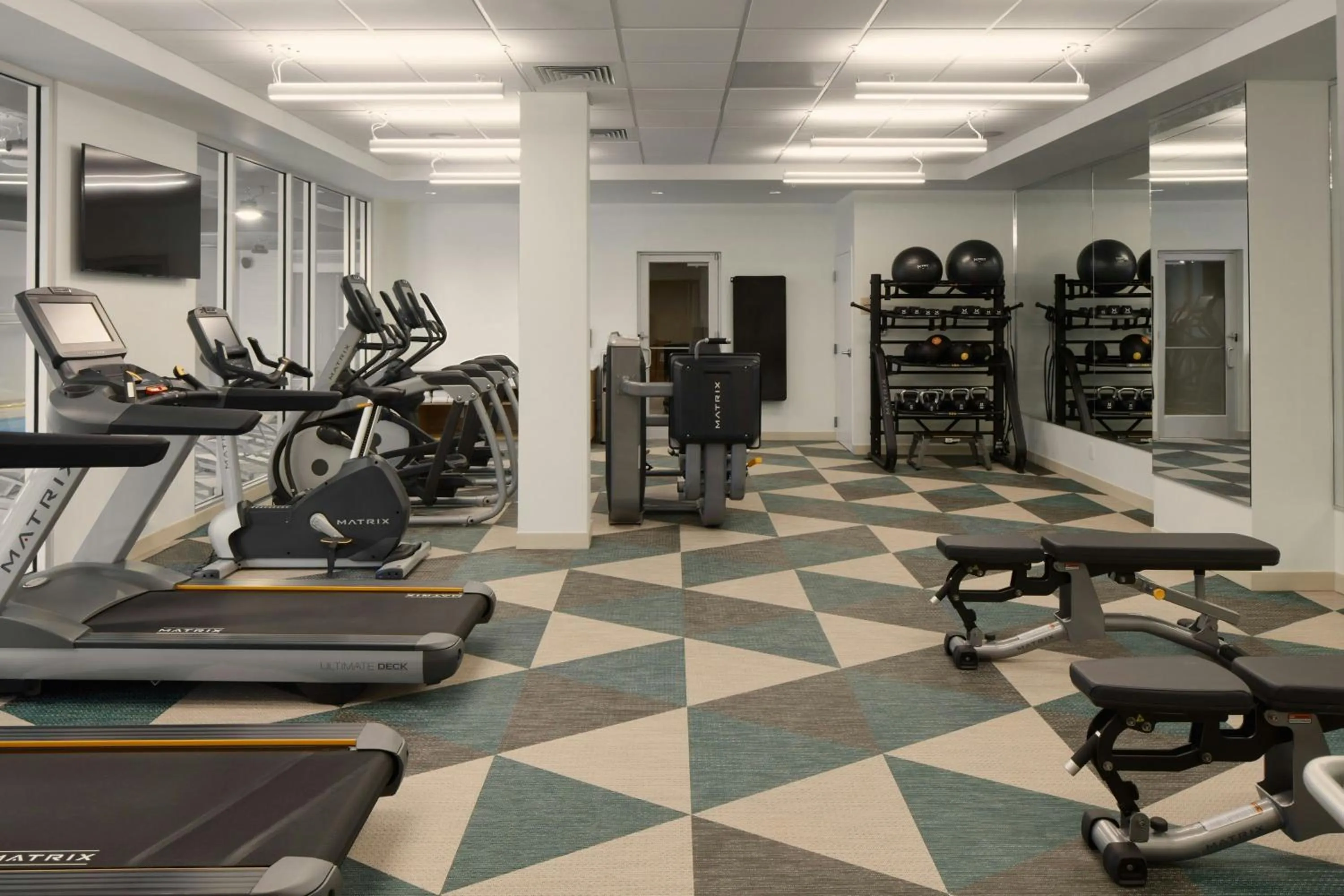Fitness centre/facilities in Element Asheville Downtown