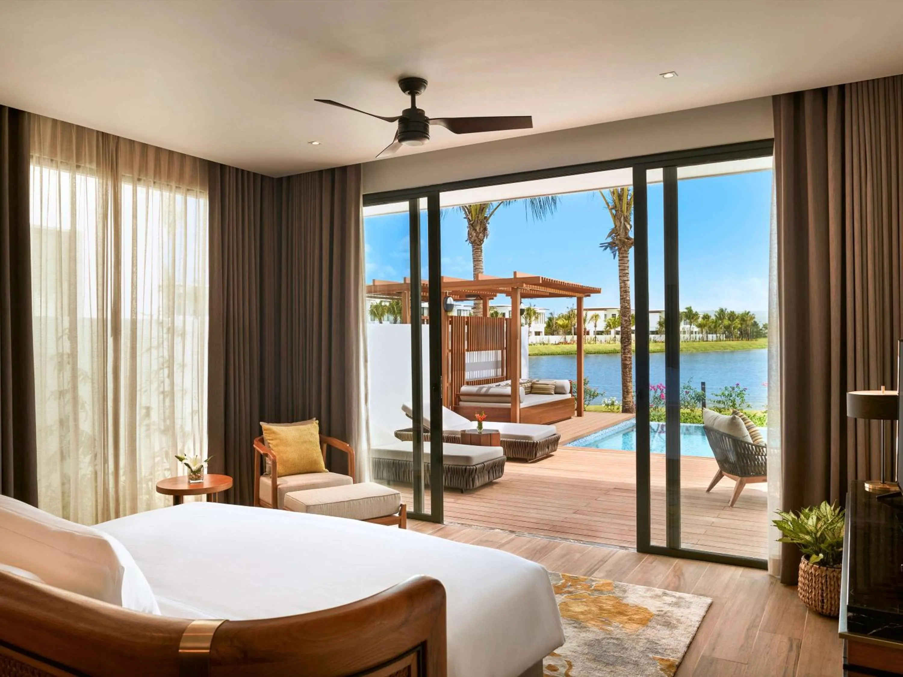 Bedroom, Bed in Mövenpick Villas & Residences Phu Quoc