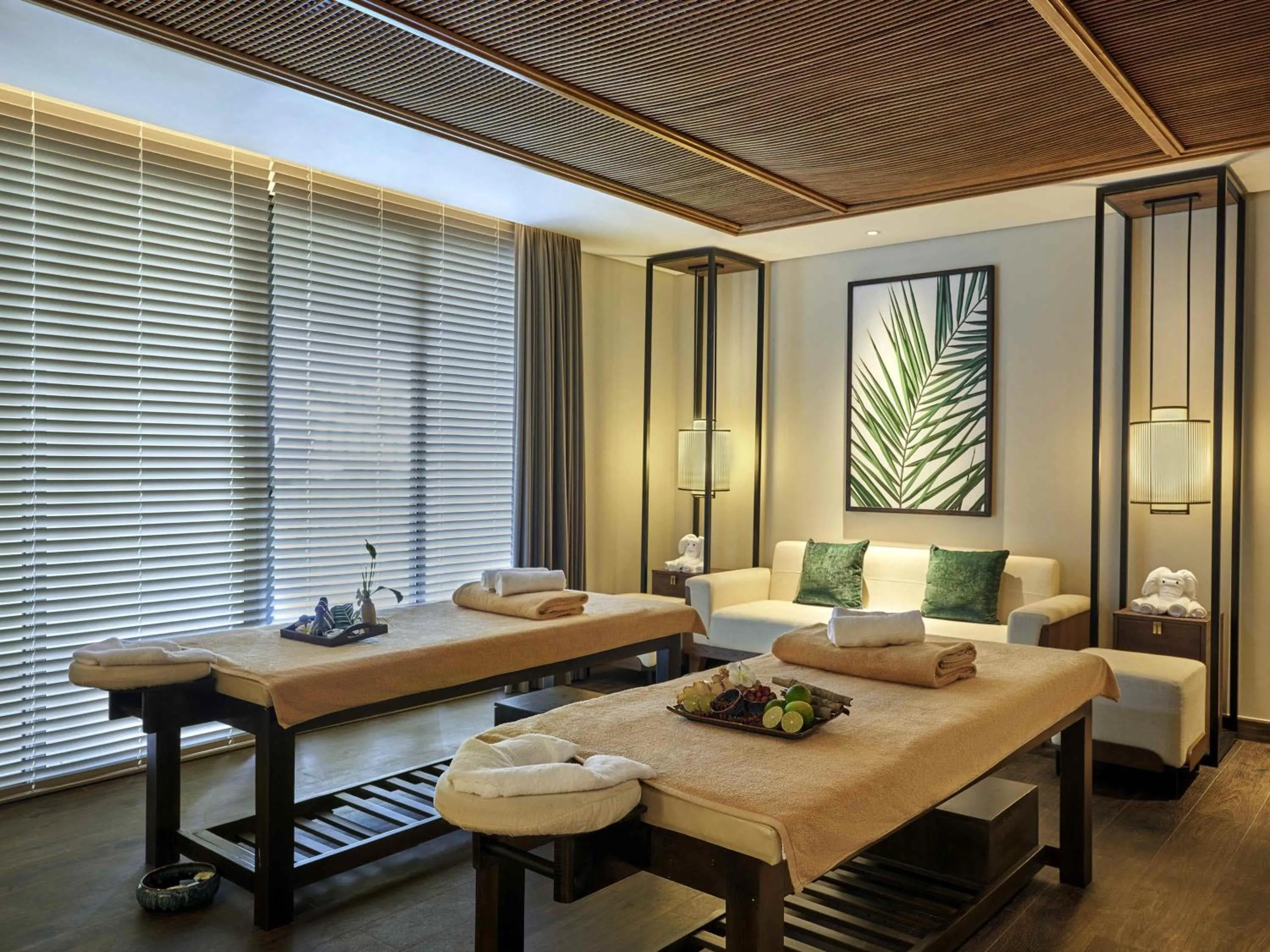 Spa and wellness centre/facilities, Bed in Mövenpick Resort Waverly Phu Quoc