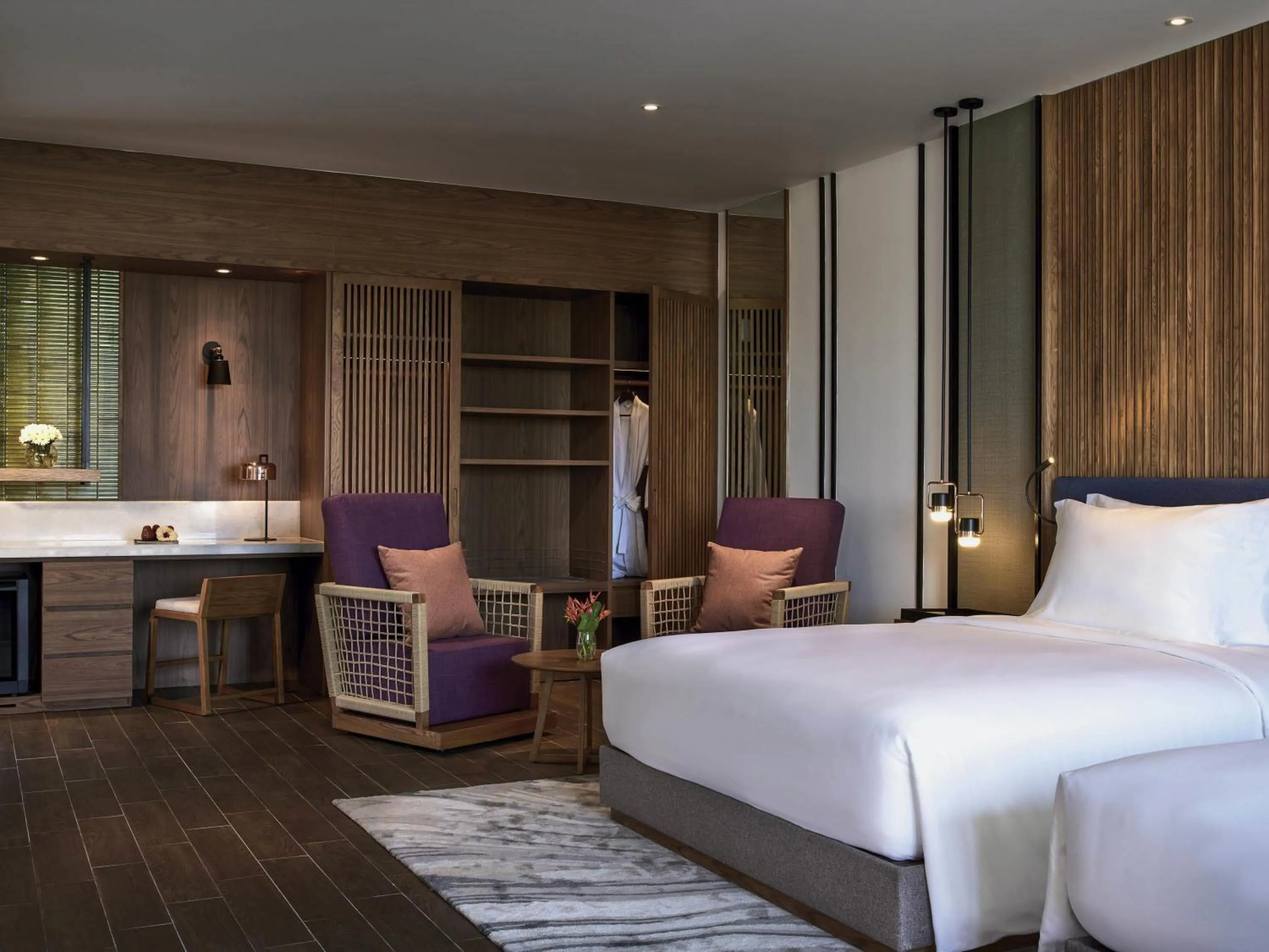 Bedroom, Bed in Mövenpick Resort Waverly Phu Quoc