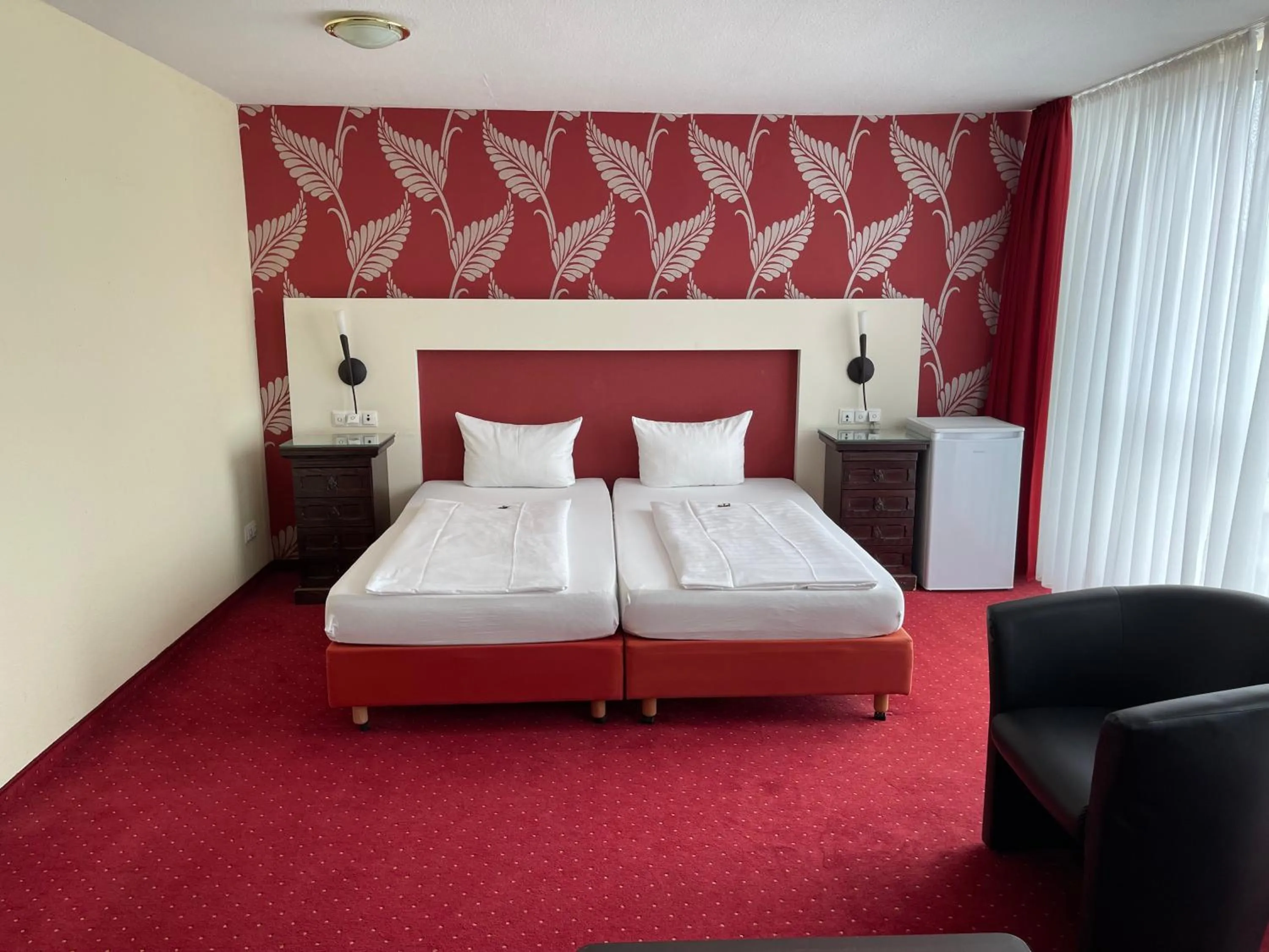 Bed in PANORAMA HOTEL in Neustadt an der Weinstraße