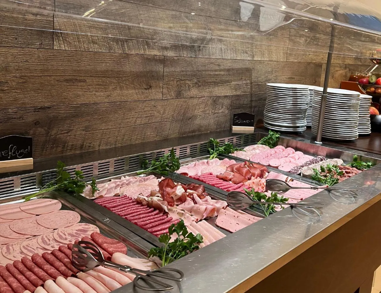 Breakfast in PANORAMA HOTEL in Neustadt an der Weinstraße