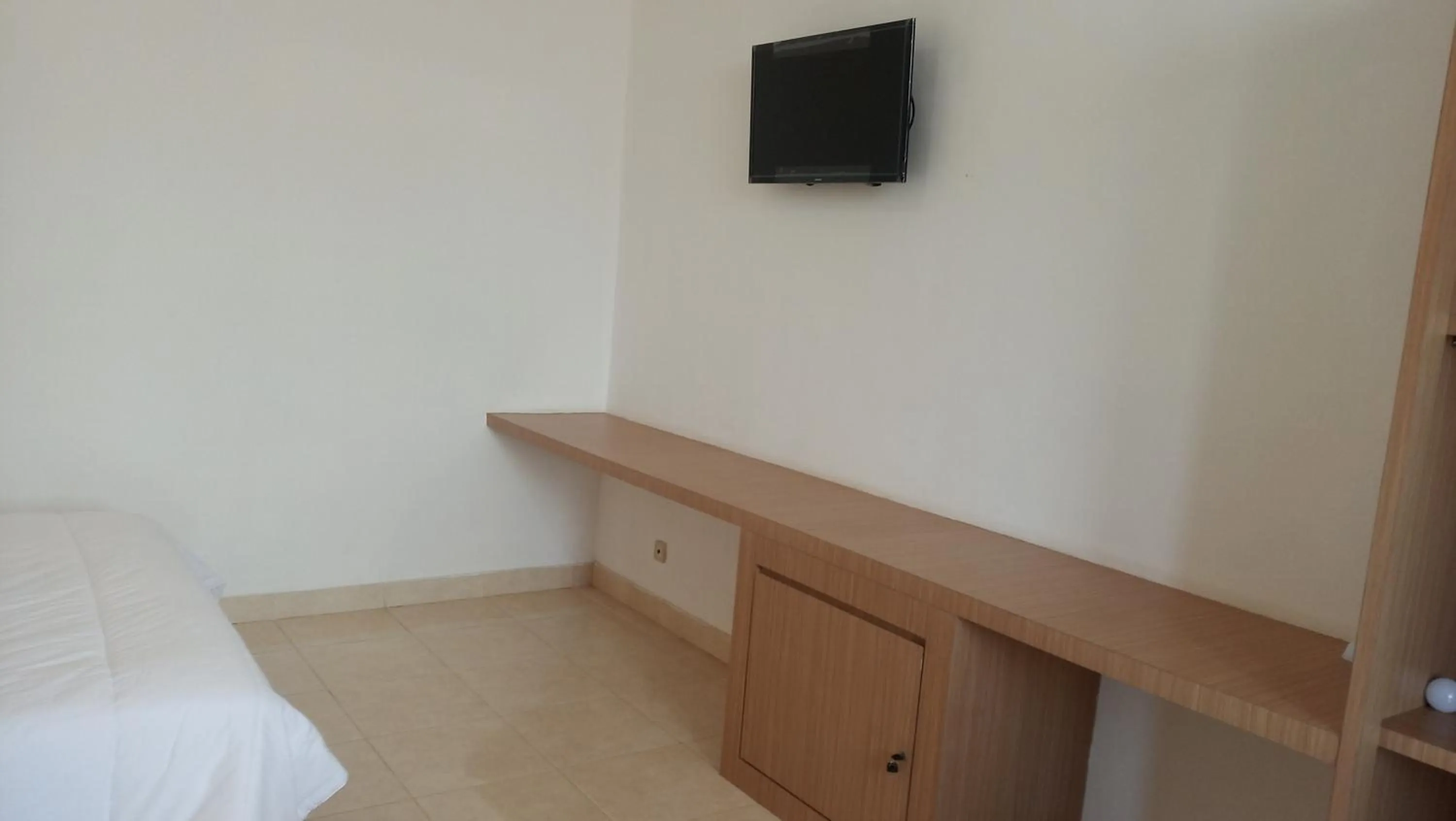 Bedroom, Bed in Guest House Simalem