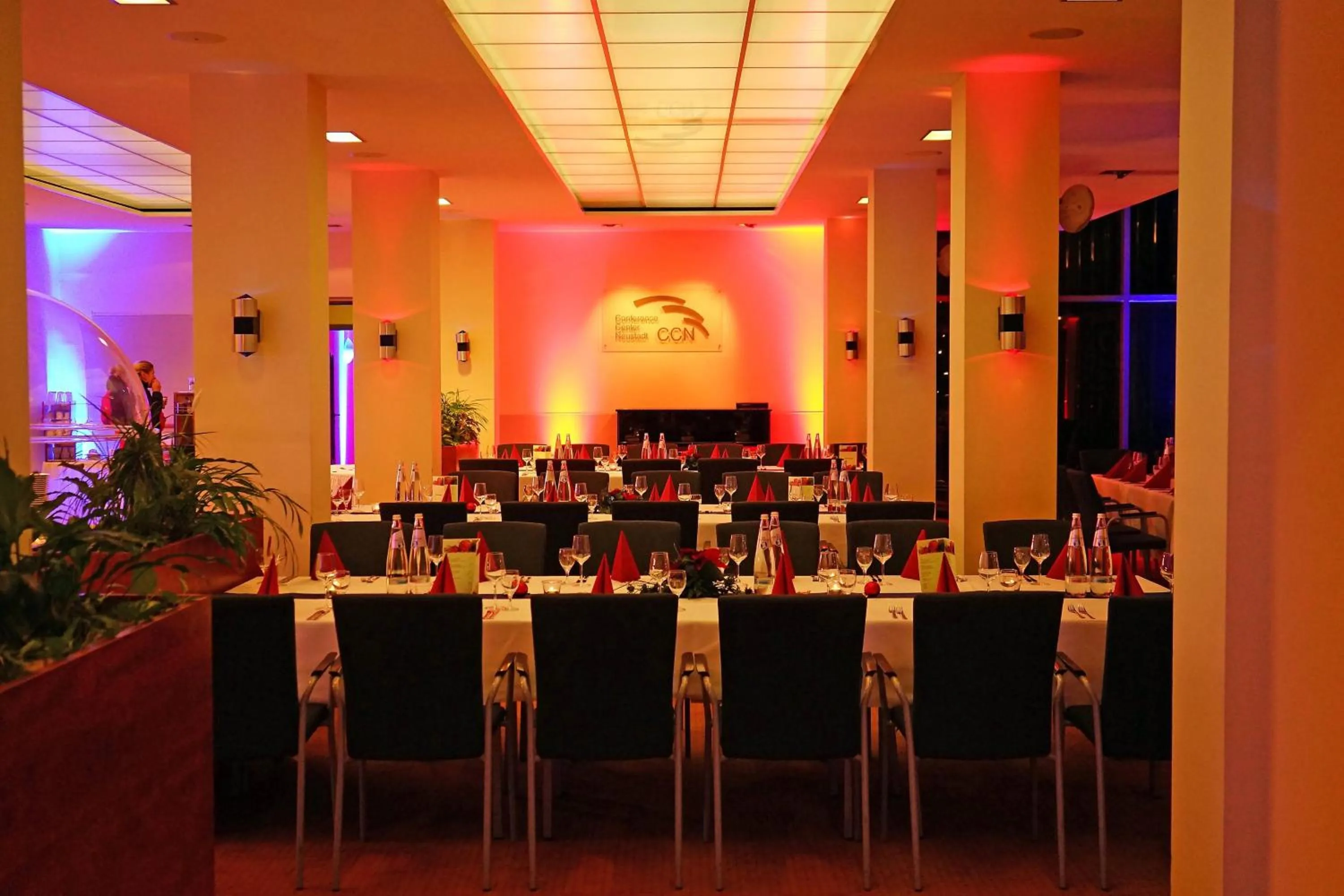 Meeting/conference room in Courtyard by Marriott Dresden