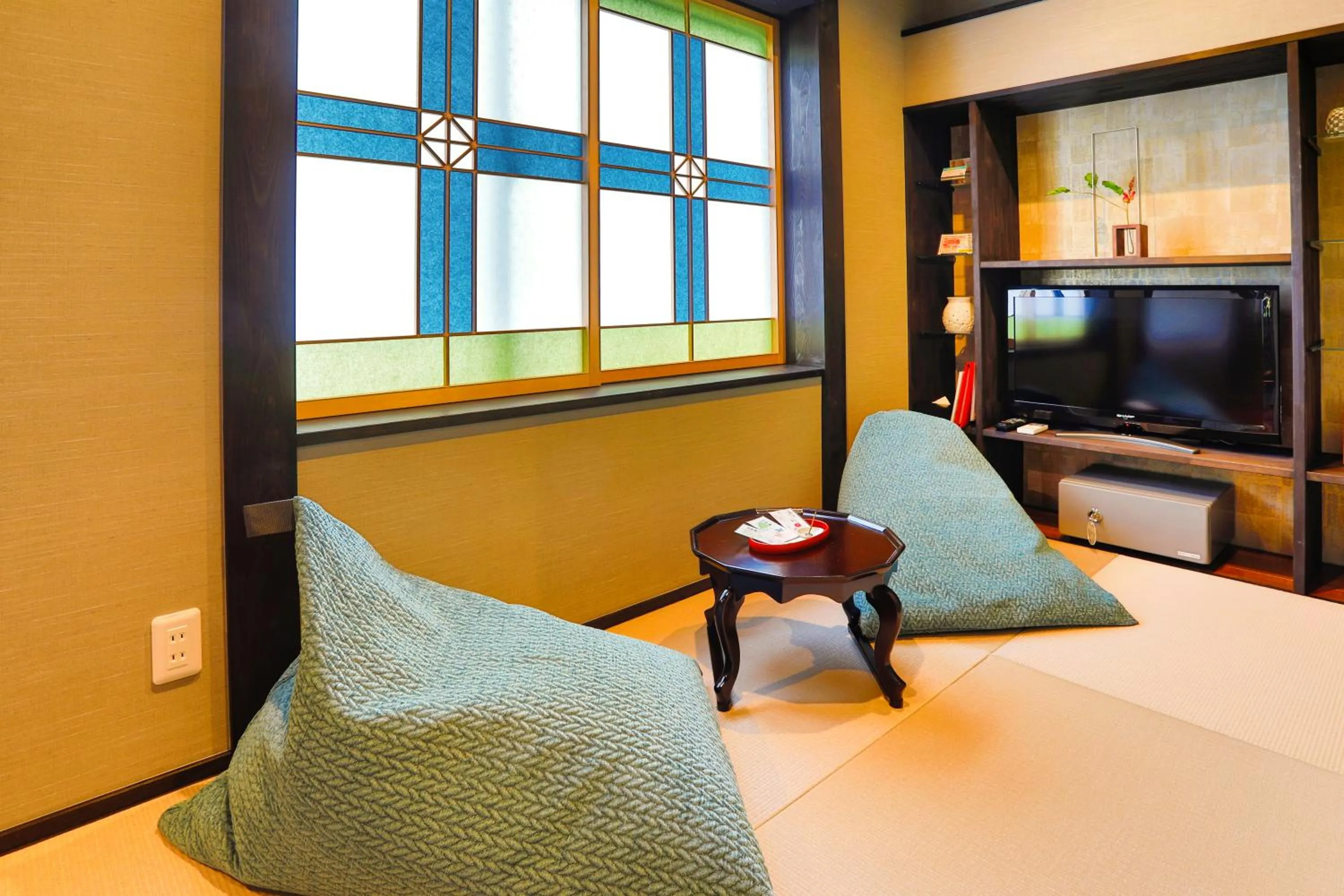 TV and multimedia, Bed in Kinosaki Tenboen