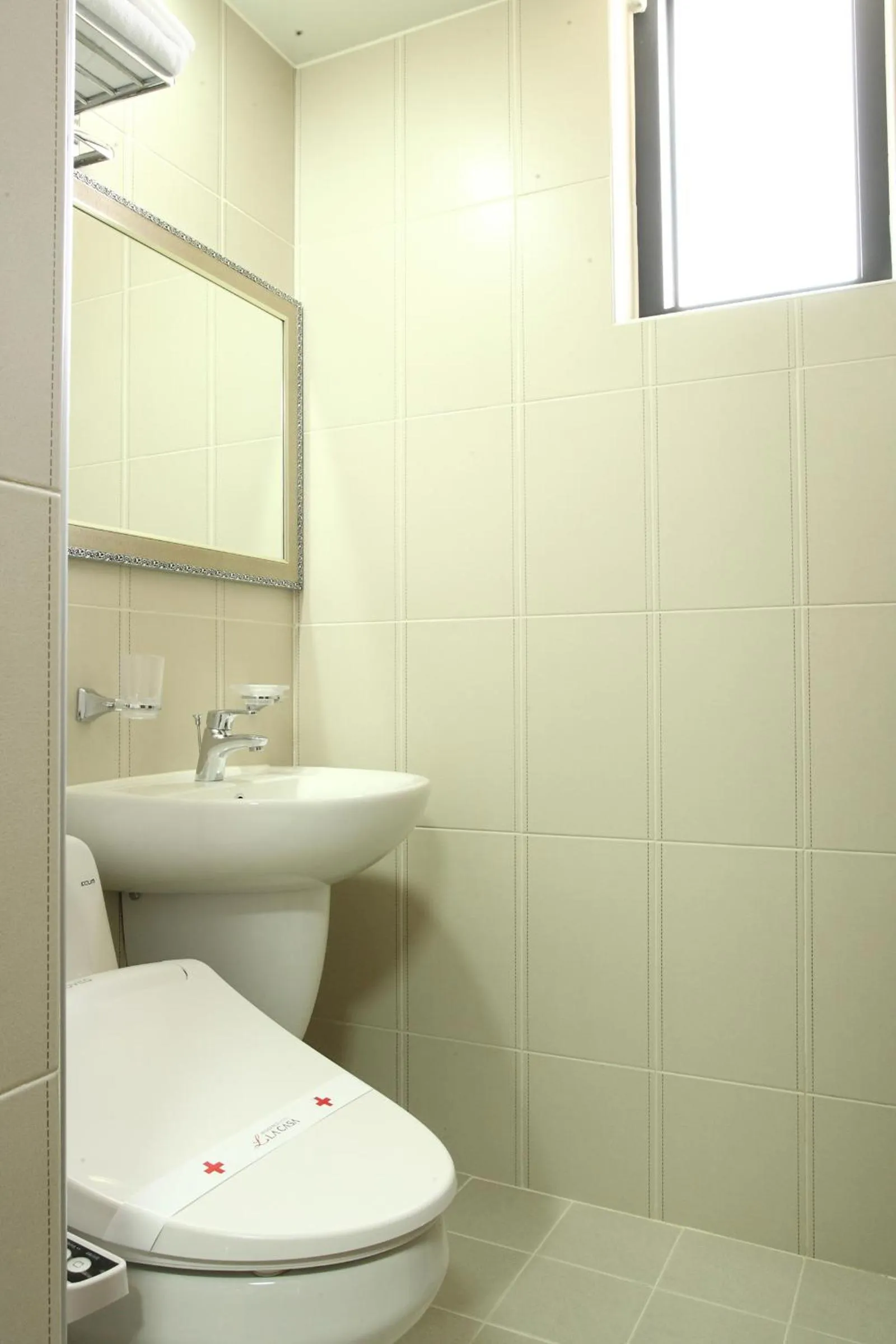 Toilet in Residence Hotel Lamia