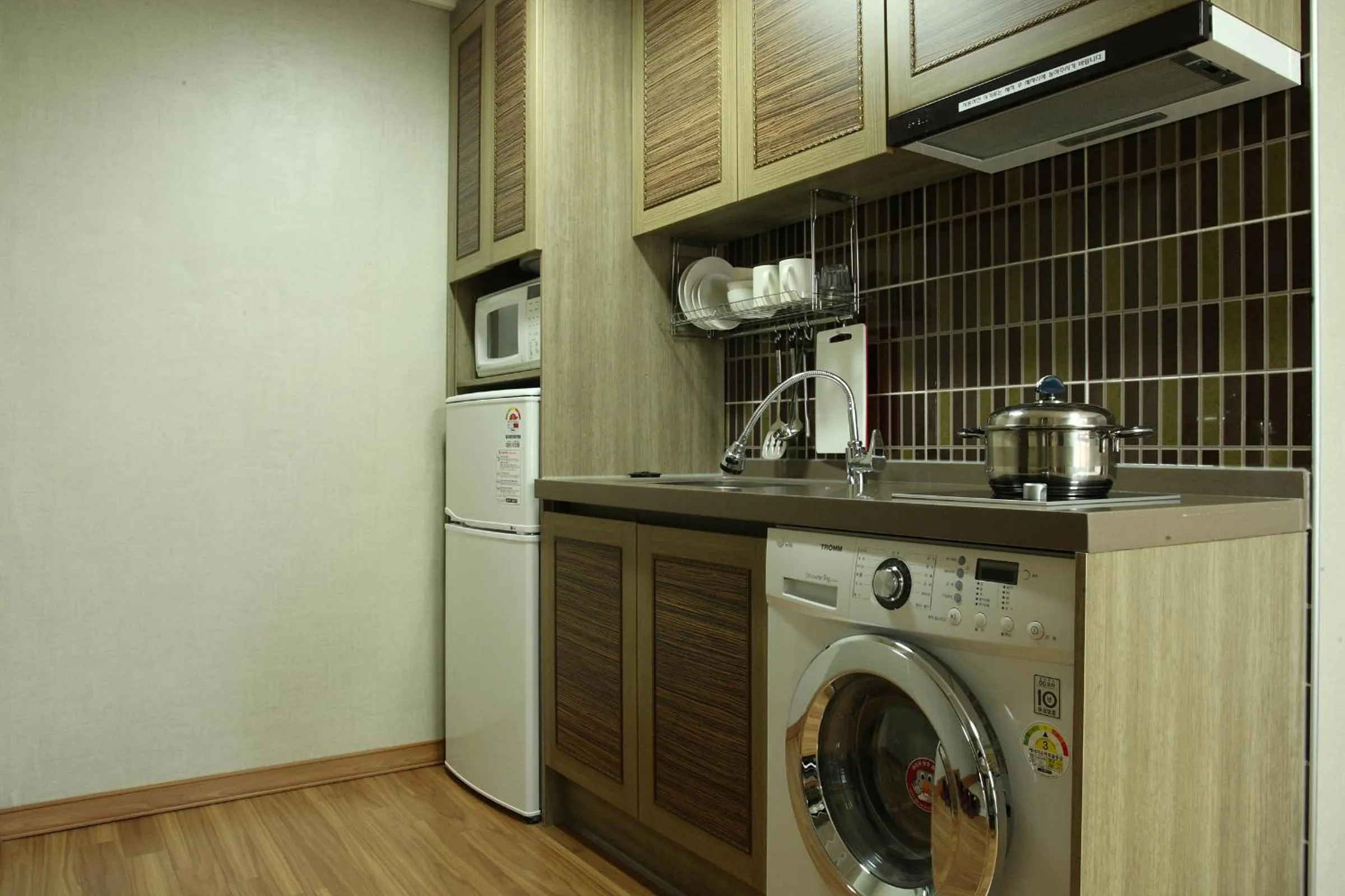 Kitchen or kitchenette in Residence Hotel Lamia