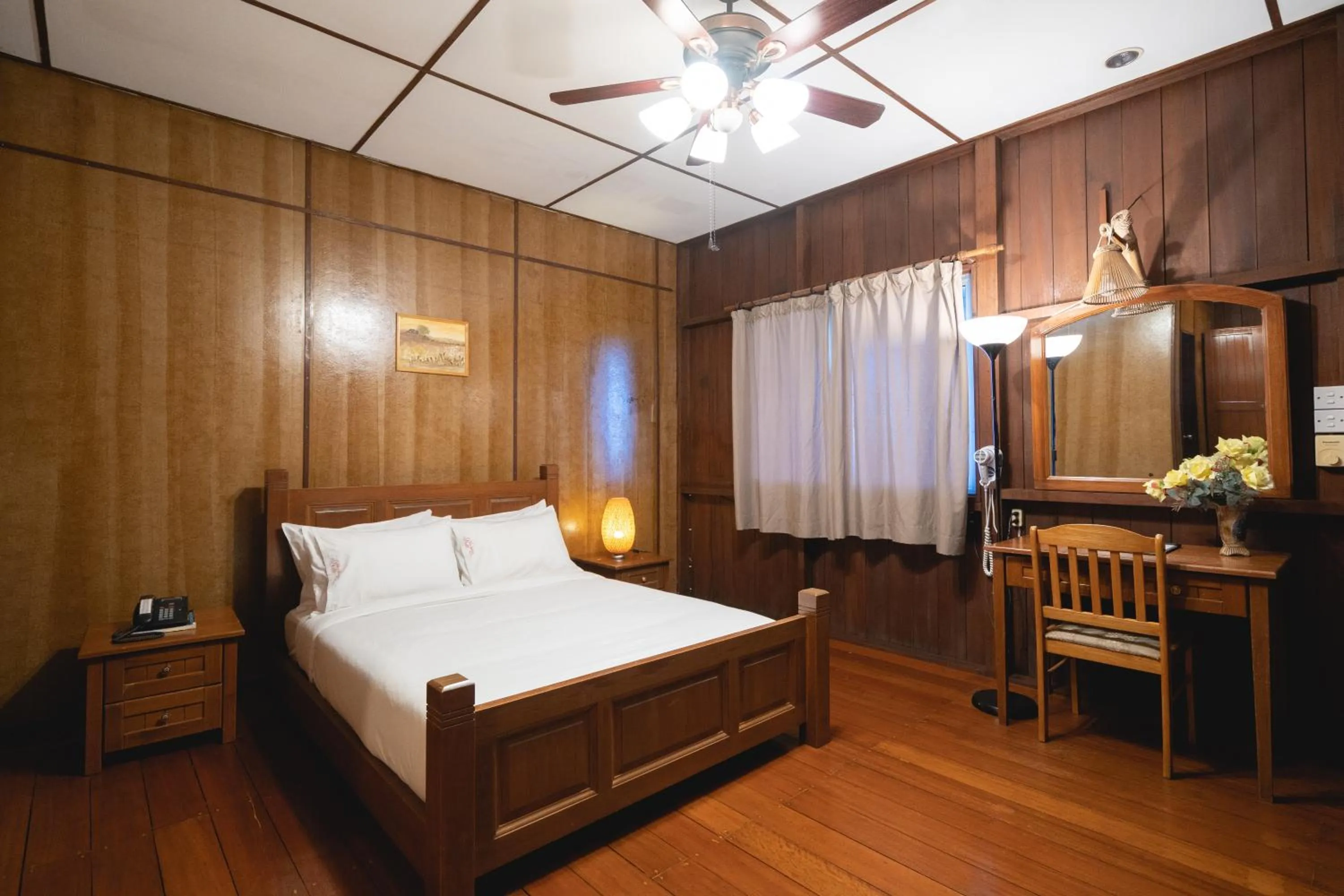 Photo of the whole room, Bed in Rose Garden Resort