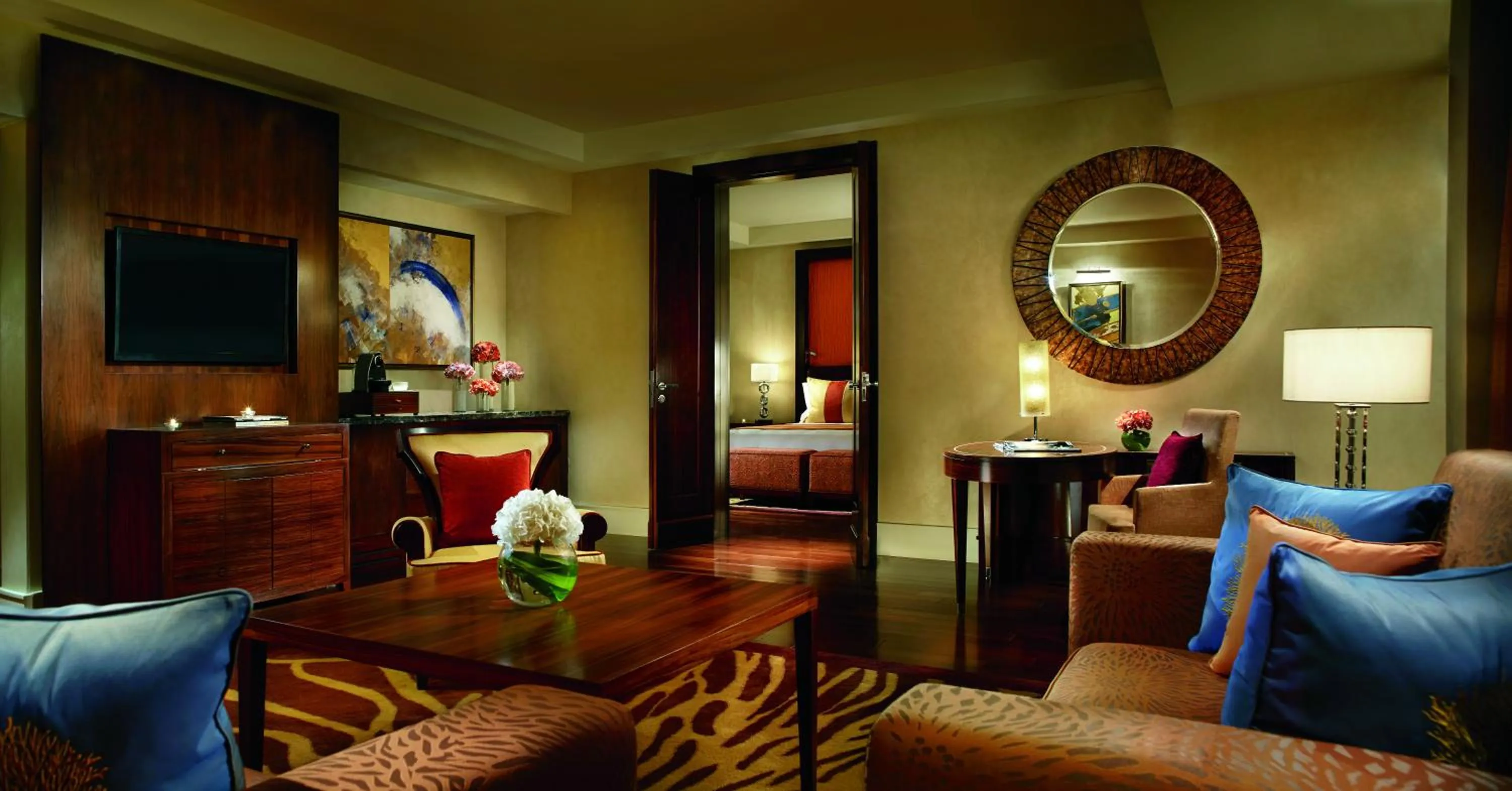 Living room in The Ritz-Carlton, Bangalore