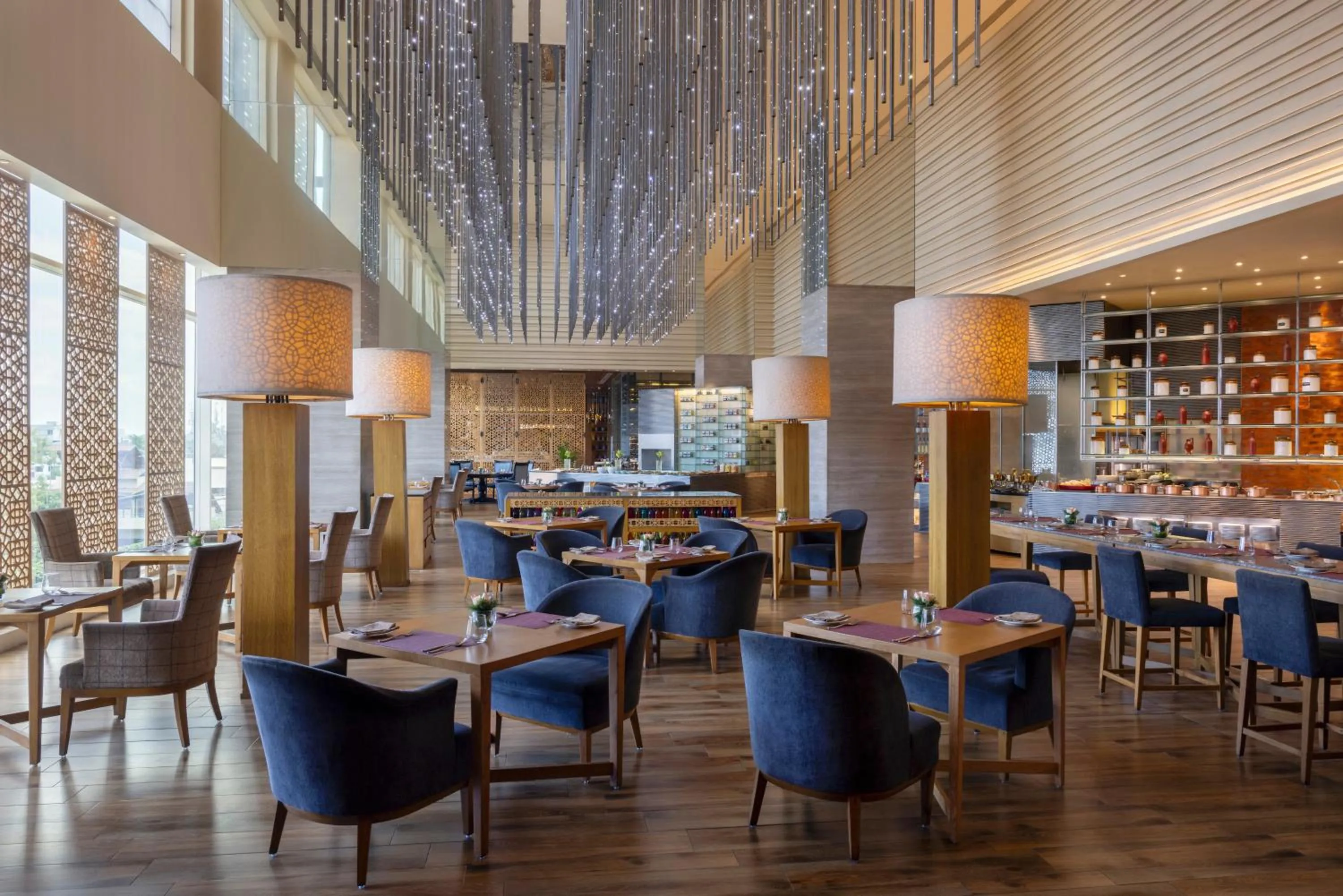 Restaurant/places to eat in The Ritz-Carlton, Bangalore