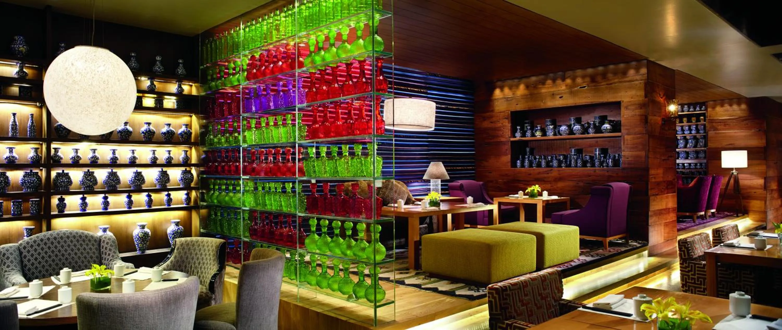 Restaurant/places to eat in The Ritz-Carlton, Bangalore