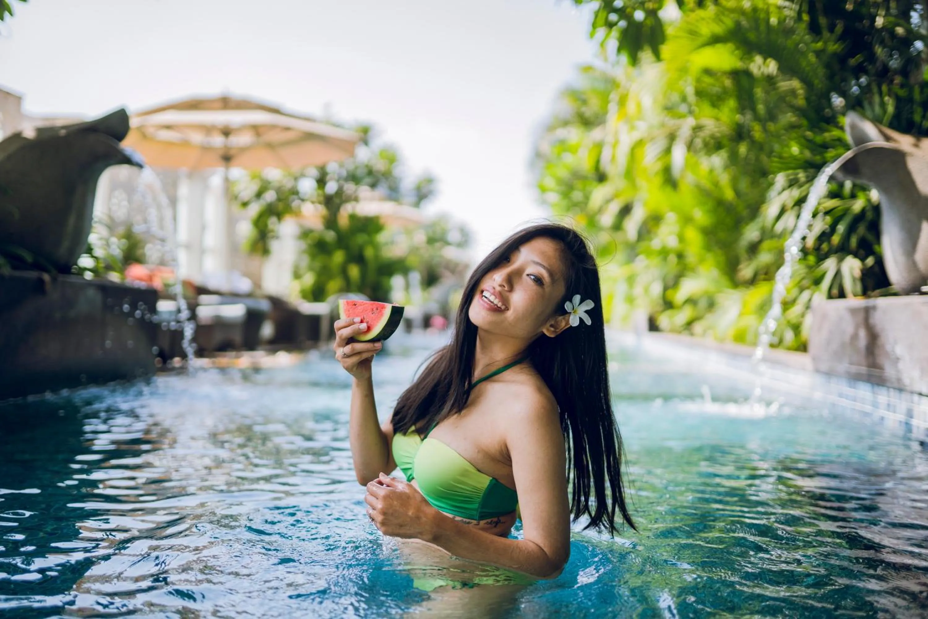 Restaurant/places to eat in The Ritz-Carlton, Bangalore