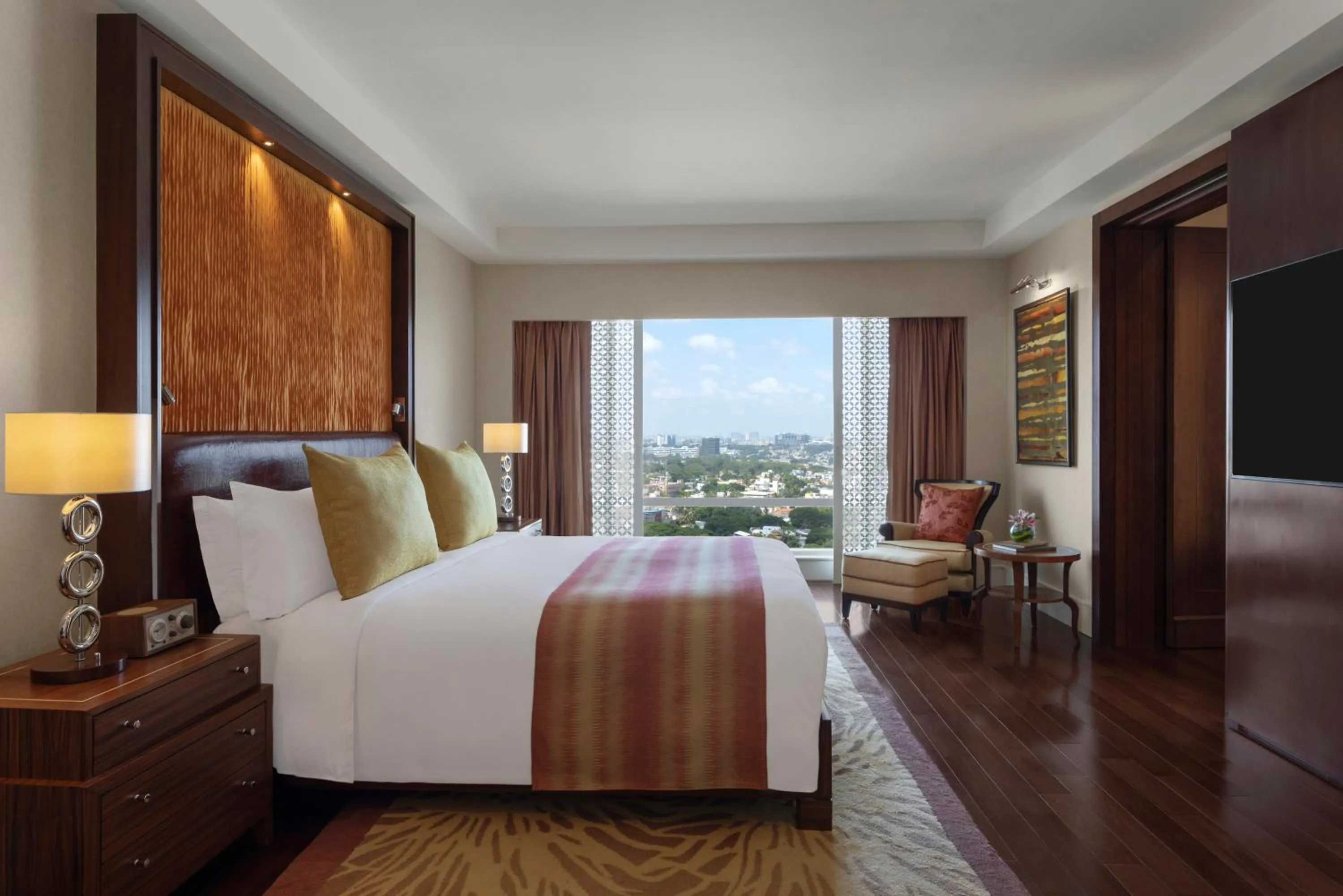 Bed in The Ritz-Carlton, Bangalore