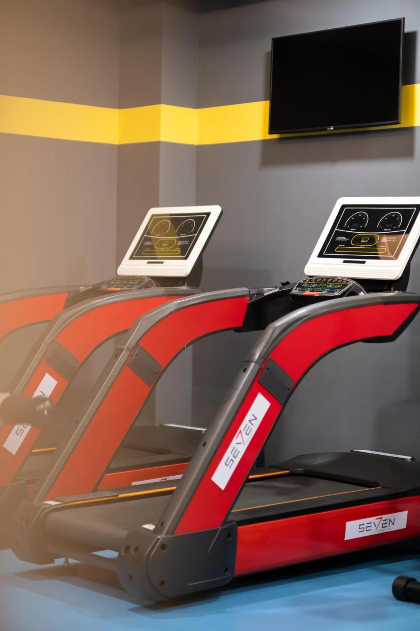 Fitness centre/facilities in Avec Hotel