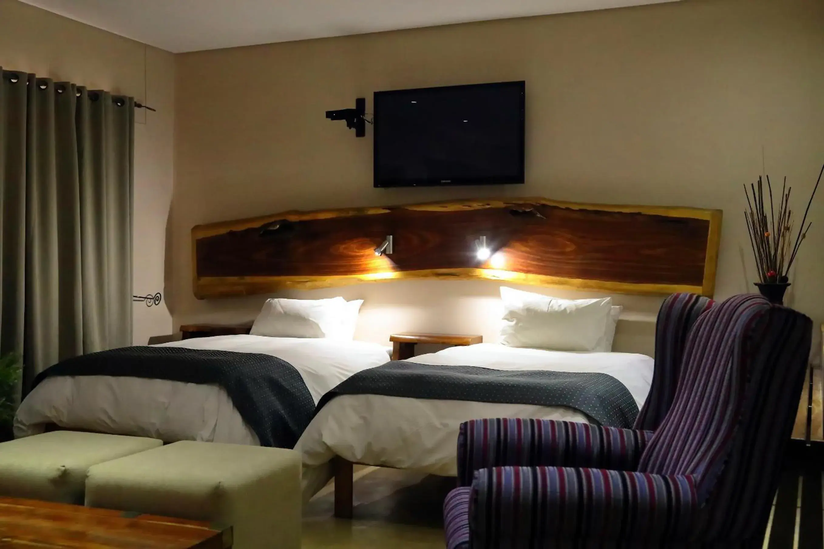 Luxury Family Suite - single occupancy in Cest Si Bon Hotel Luxury Family Suite - single occupancy in Cest Si Bon Hotel