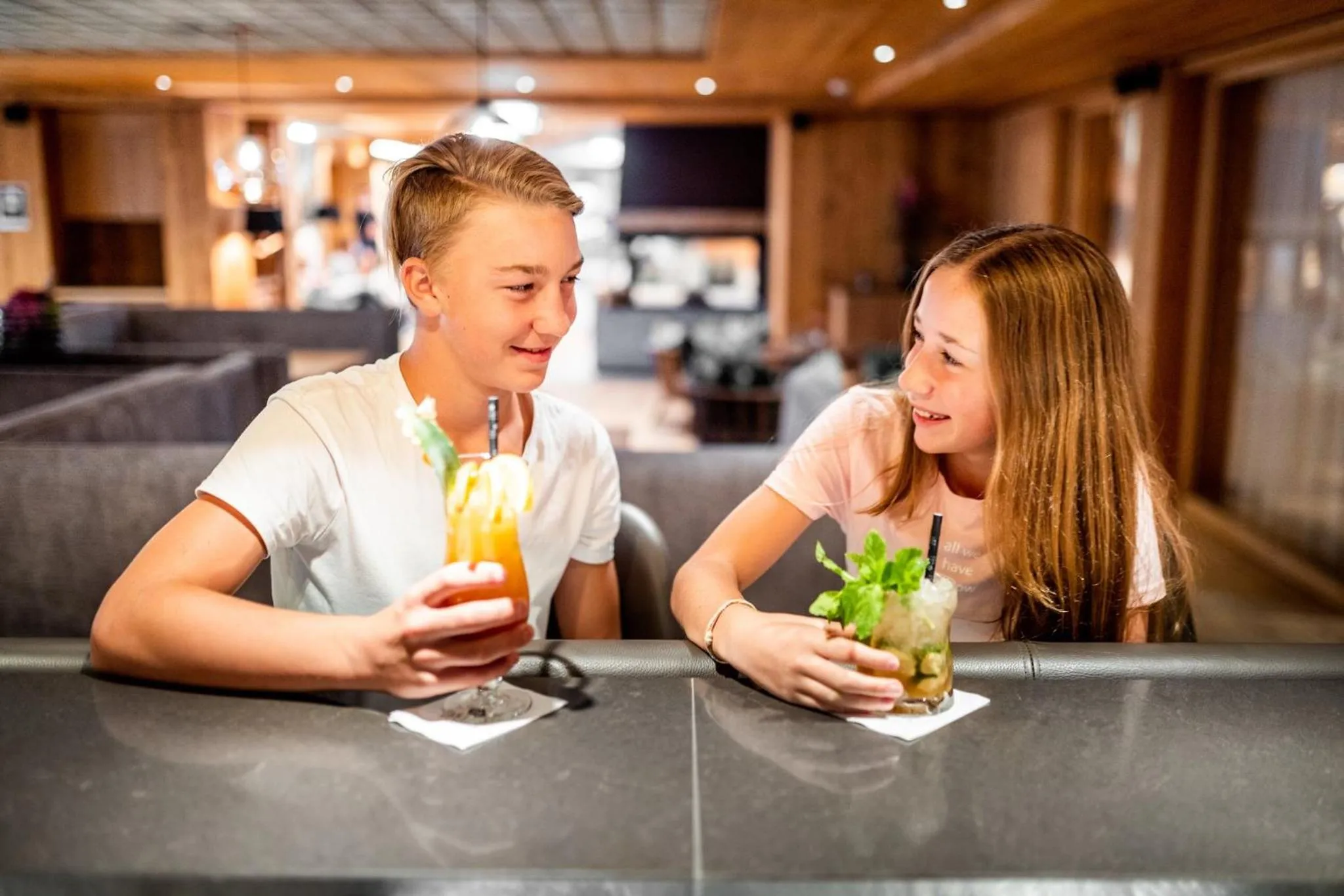 Lounge or bar in Das Bayrischzell Familotel Oberbayern