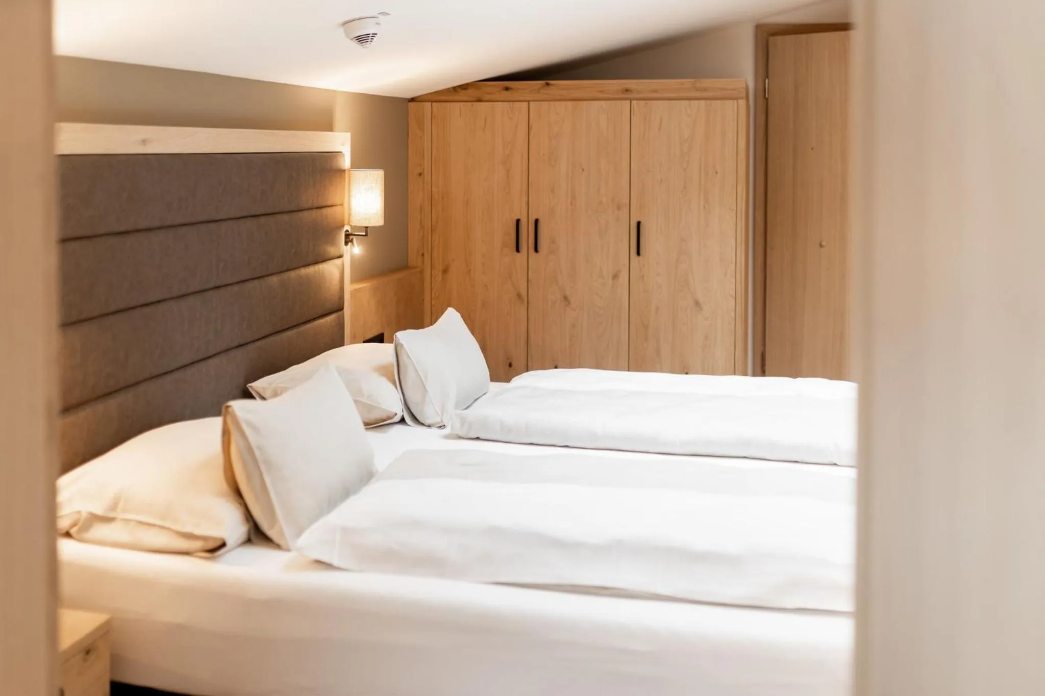 Photo of the whole room, Bed in Das Bayrischzell Familotel Oberbayern