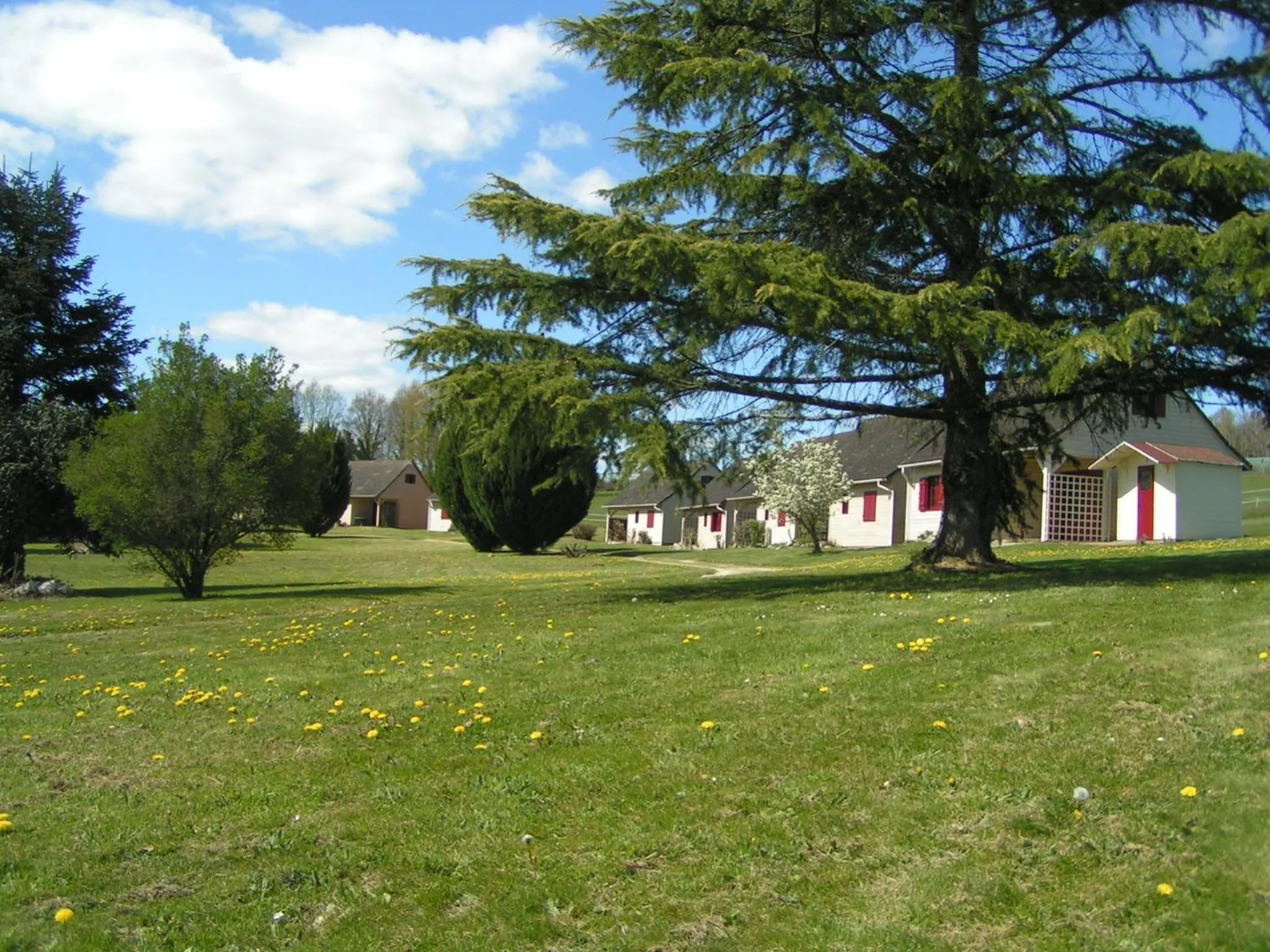 Property building in Domaine de Vaulatour.